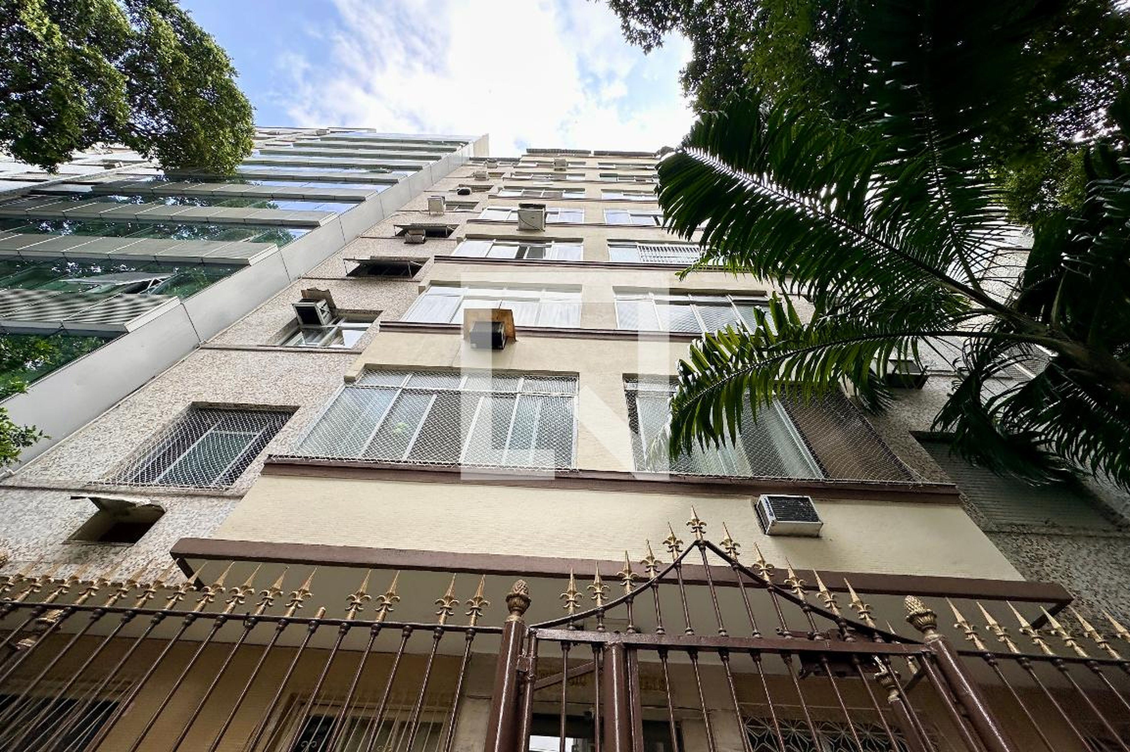 Fachada Edifício Cinco de Maio