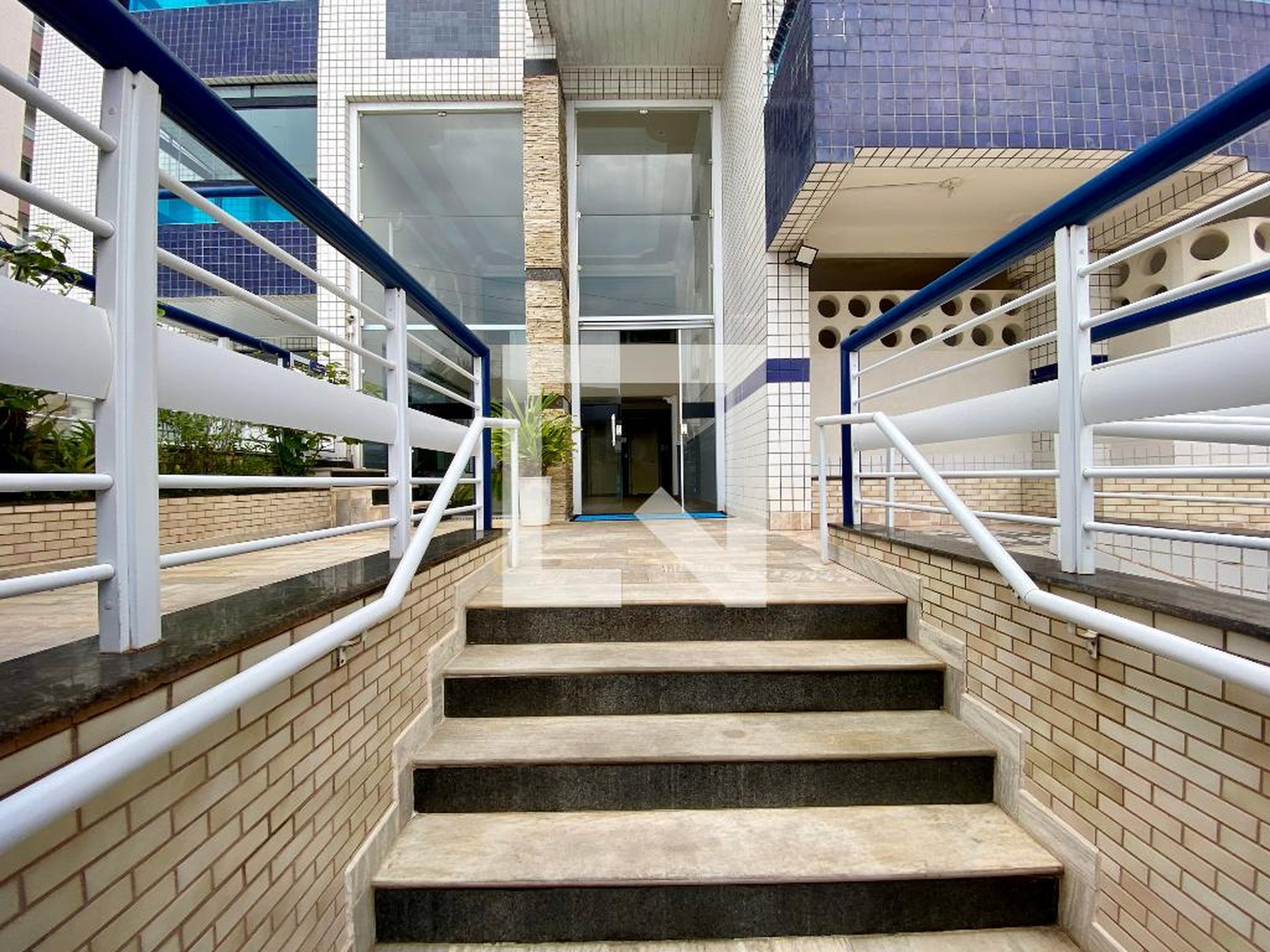 Fachada Condomínio Colinas do Algarves