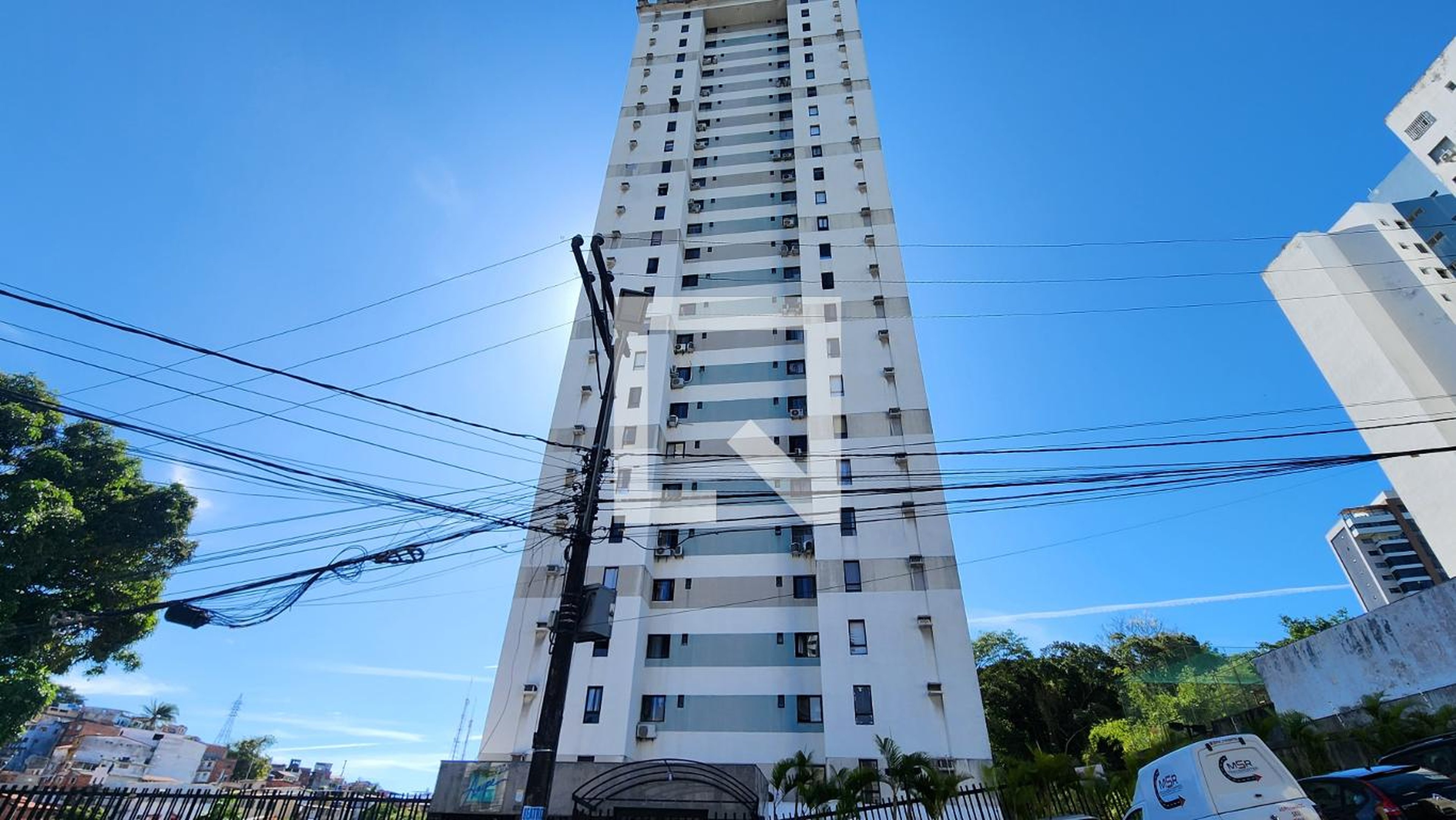 Fachada Condomínio Solar do Acupe