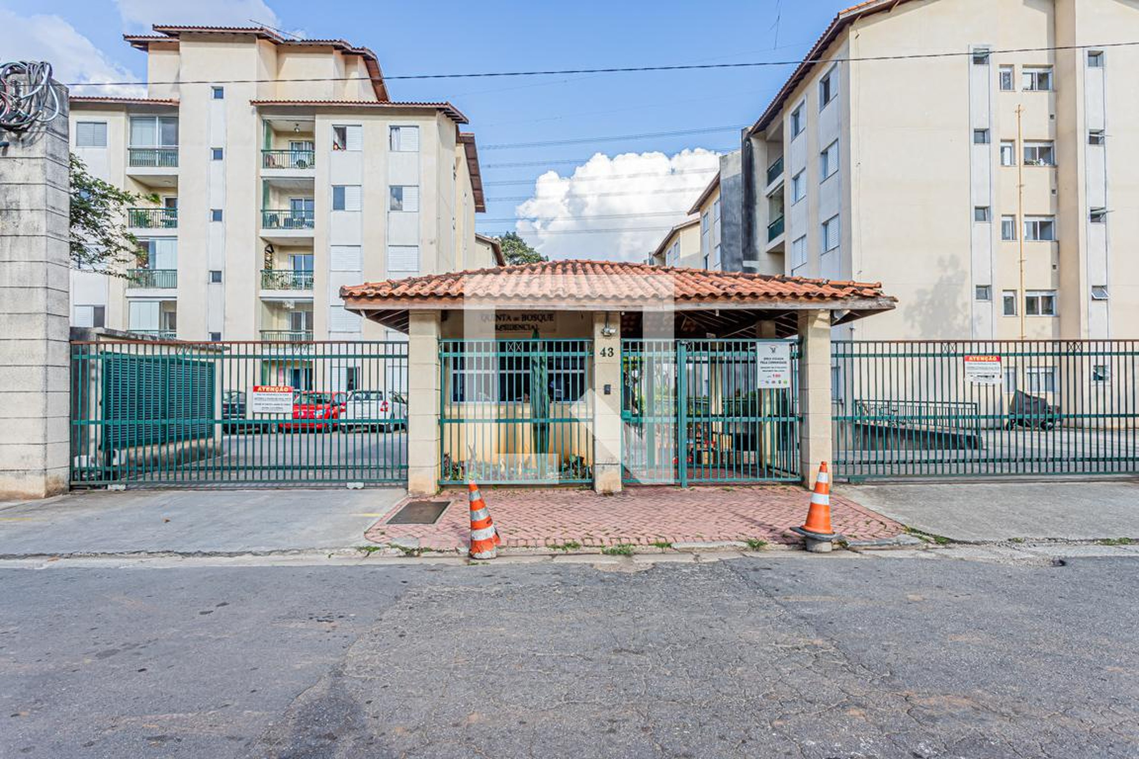 Fachada Condomínio Quinta do Bosque