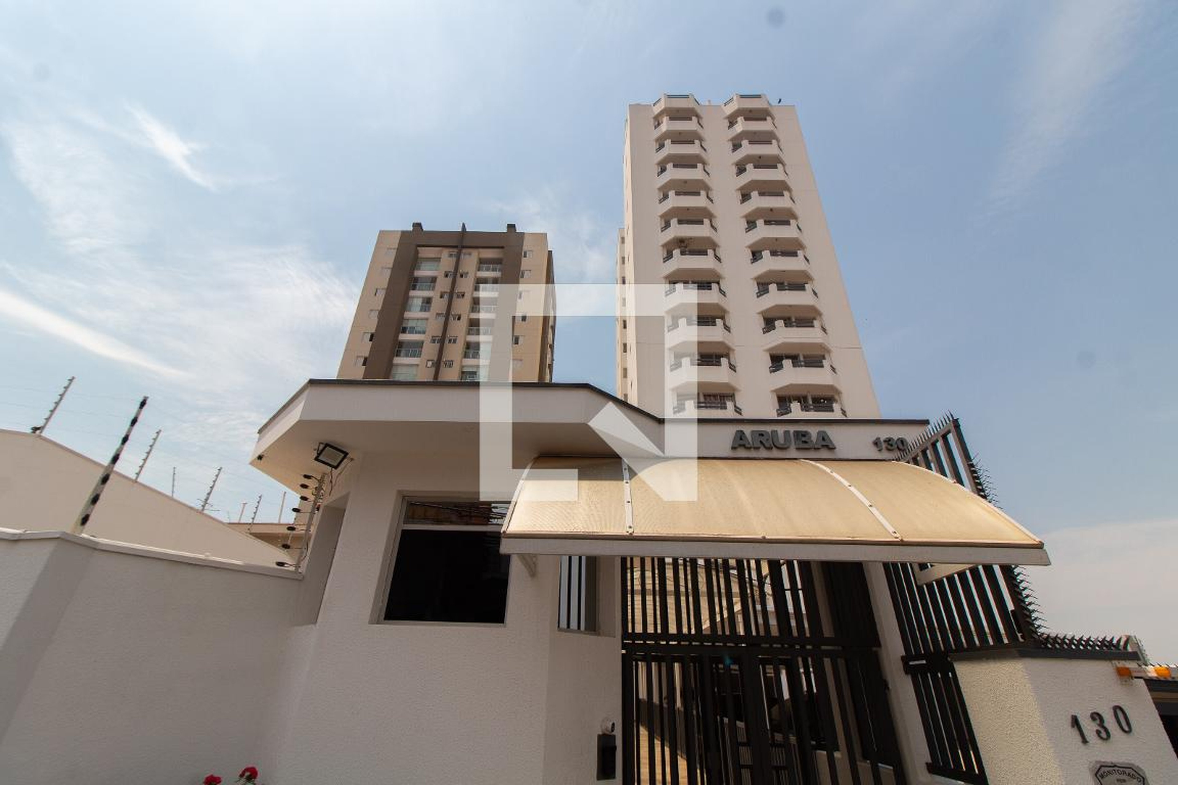 Fachada Condomínio em Rua Doutor Mario Natividade, 130