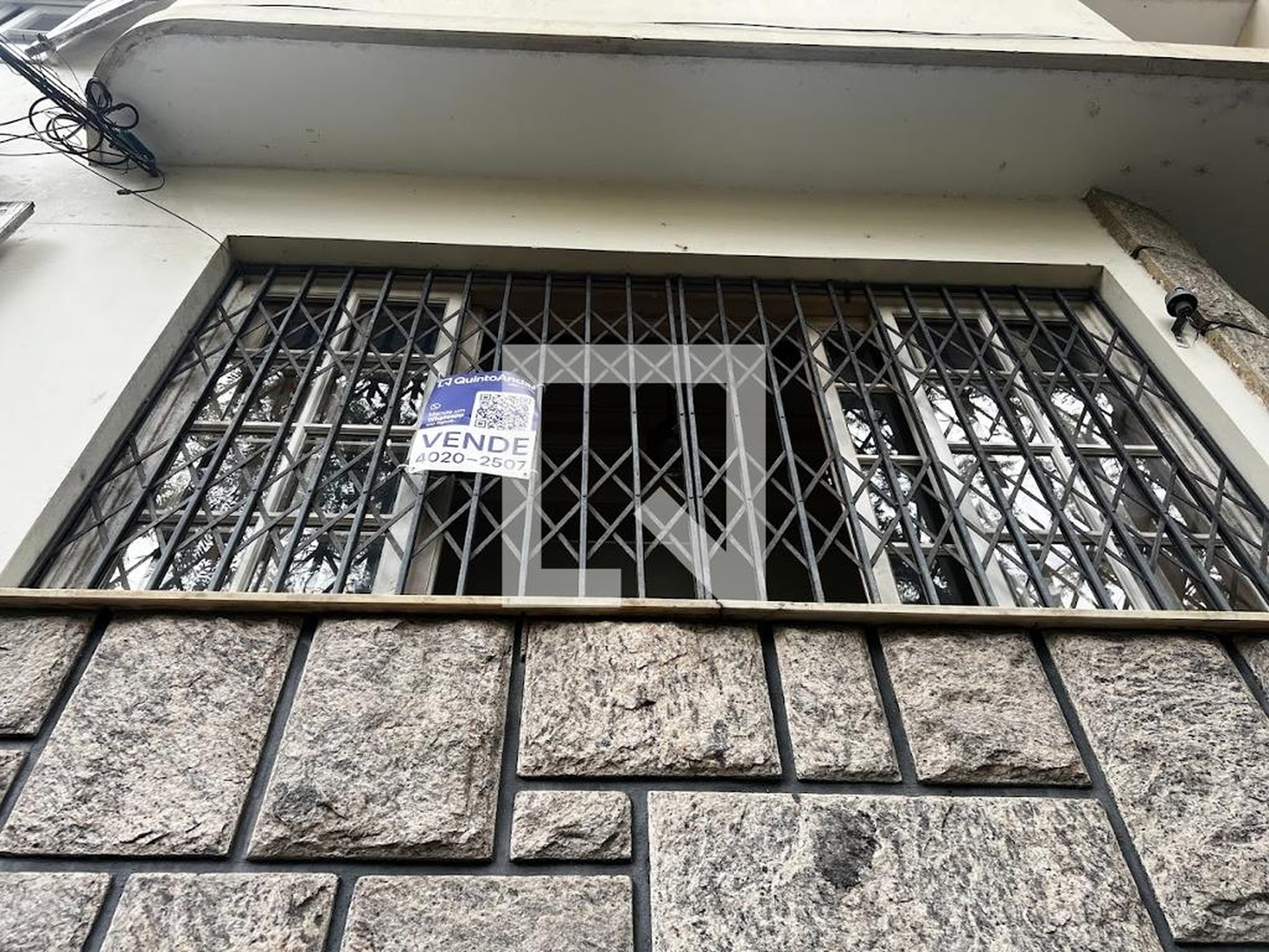 Fachada Condomínio em Rua Canavieiras, 20