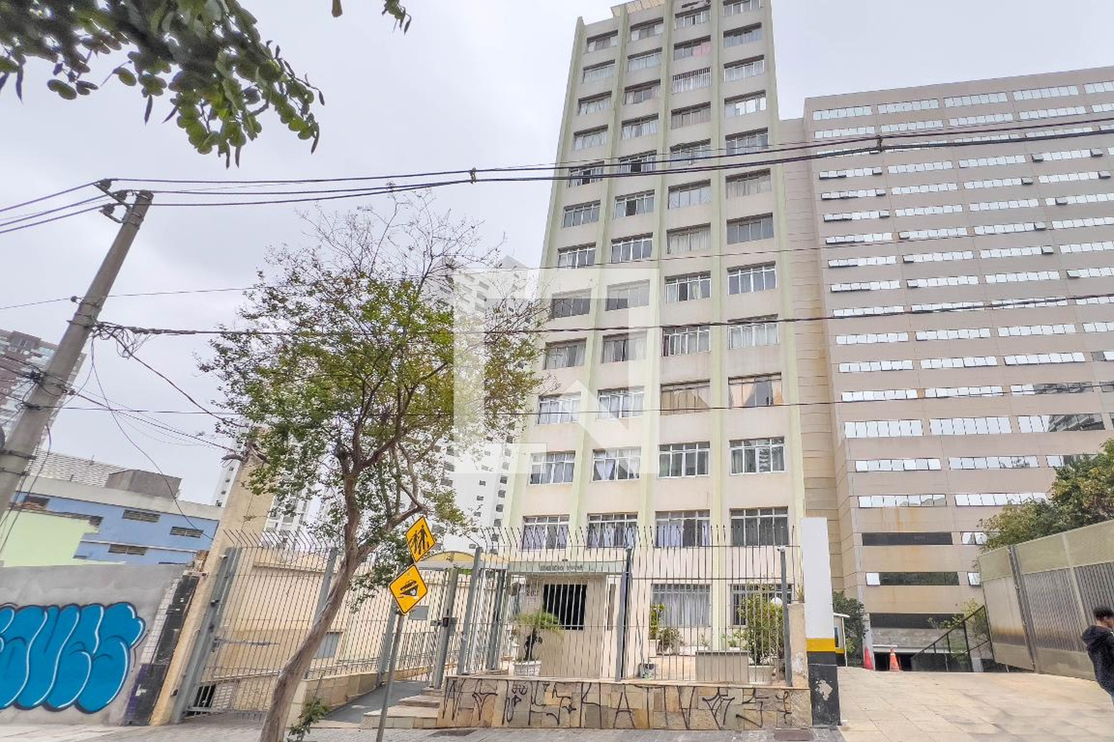 Fachada Condomínio Yvel