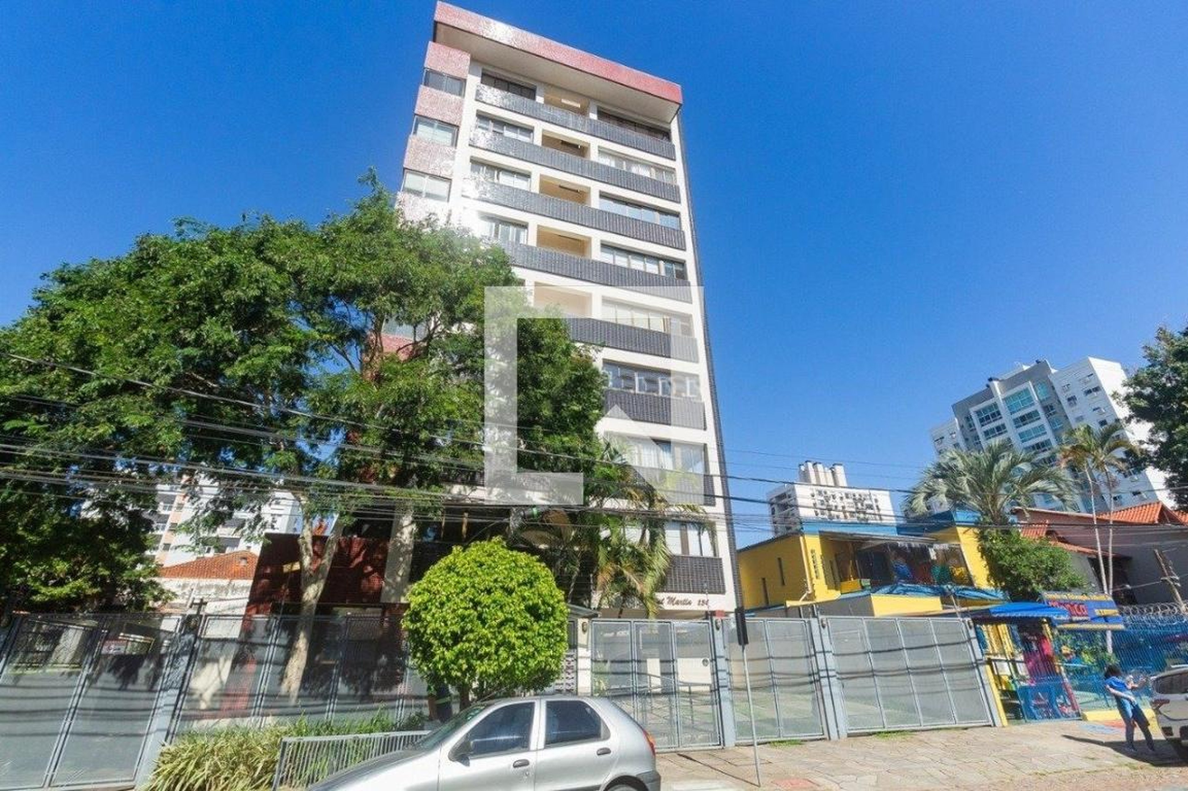 Fachada Condomínio em Rua Guilherme Klippel, 234