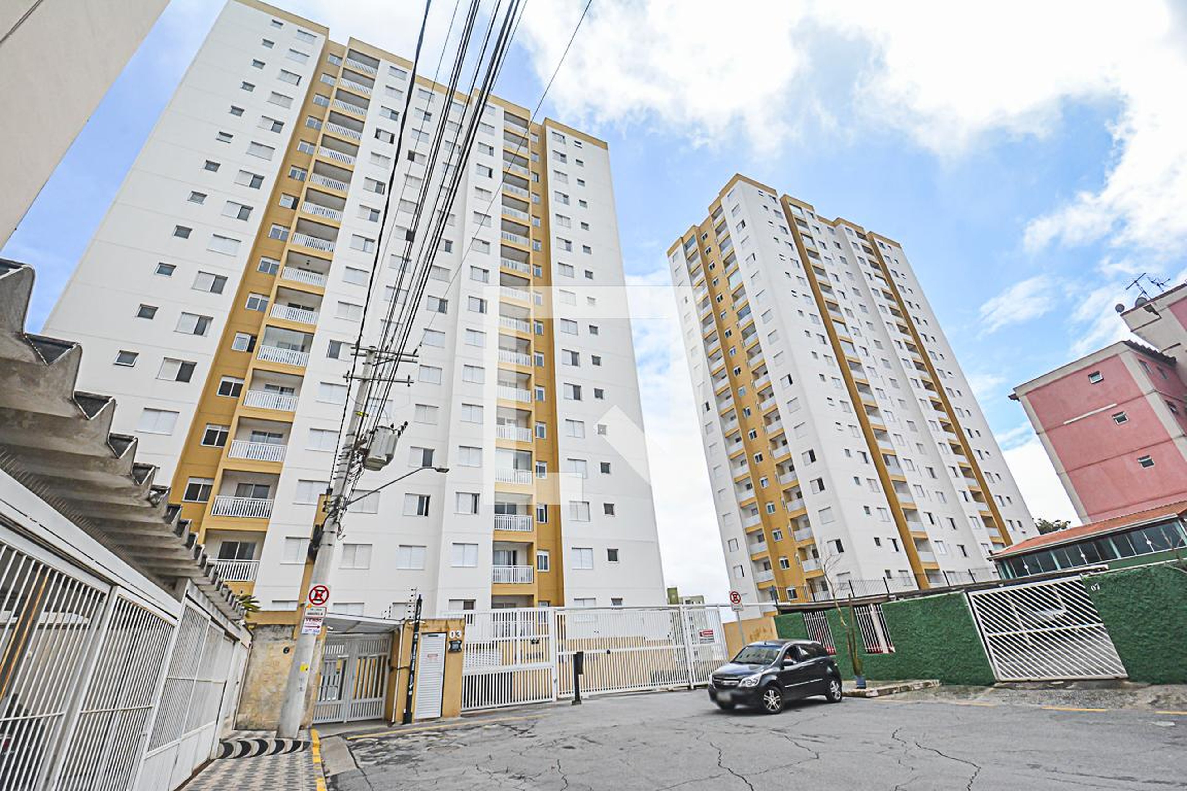 Fachada do Condomínio Residencial Ferrazopolis