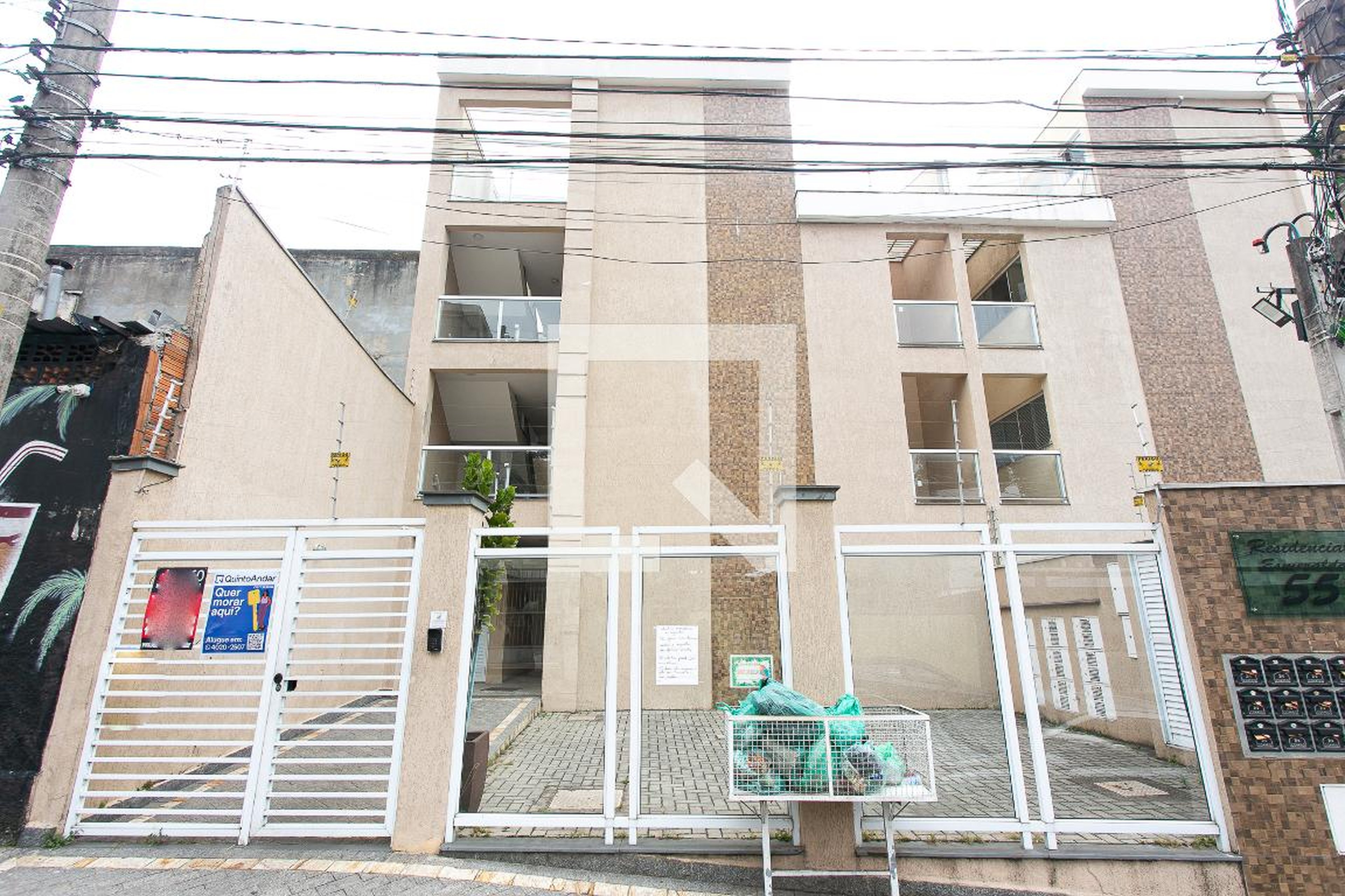 Fachada Residencial Esmeralda