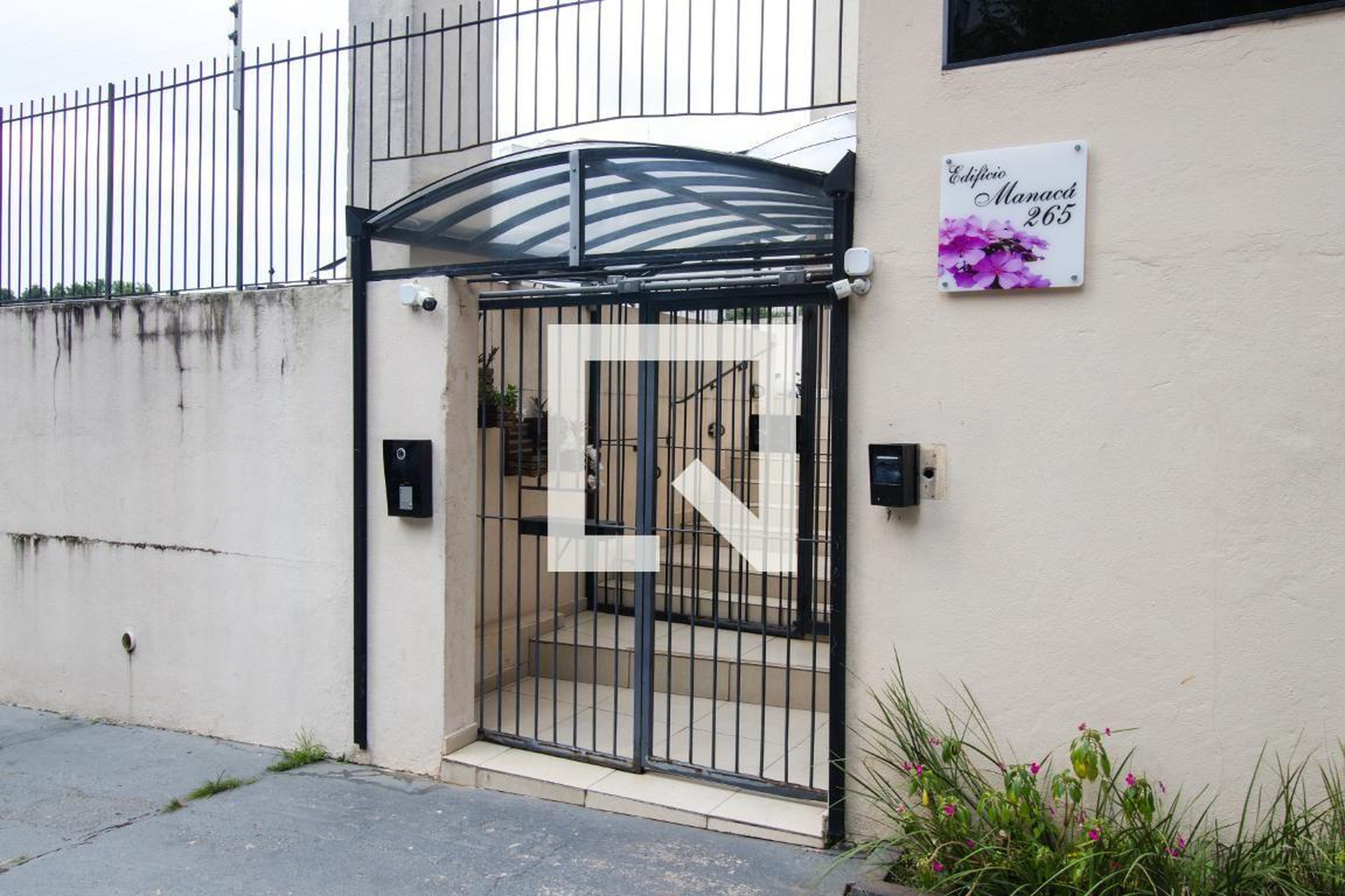 Fachada Condomínio Manacá