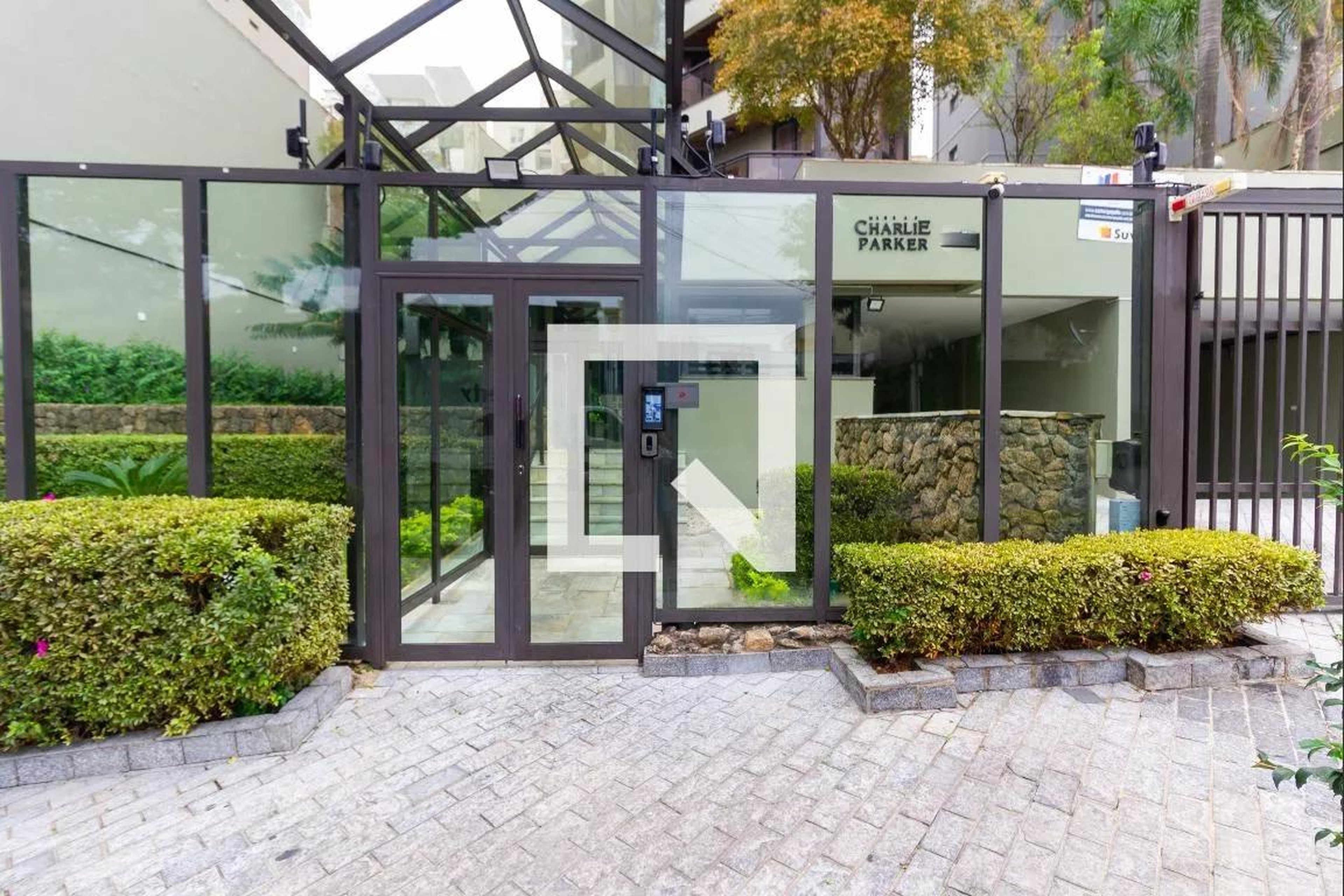 Fachada Condomínio Charlie Parker