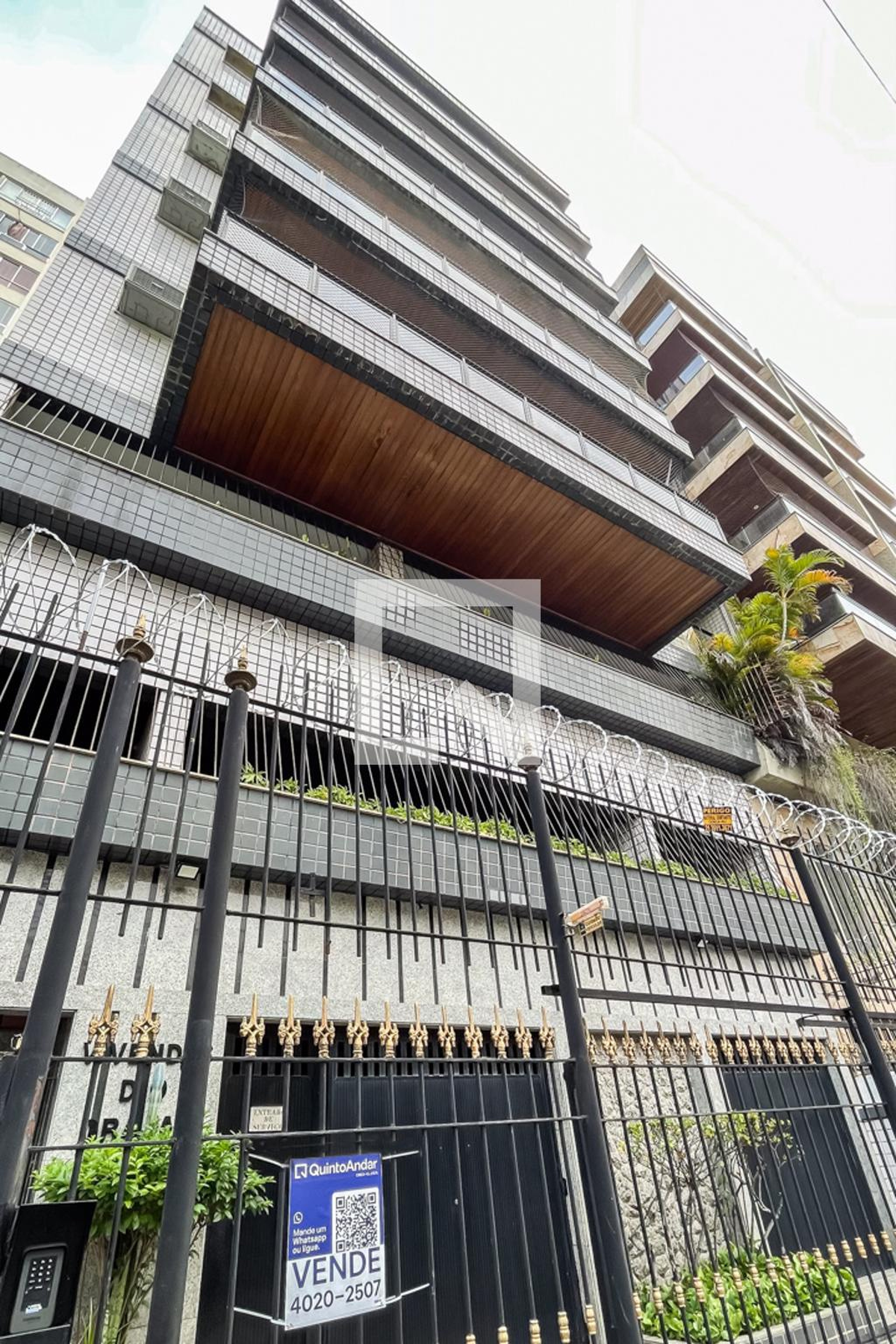 Fachada Condomínio em Rua José do Patrocínio, 258