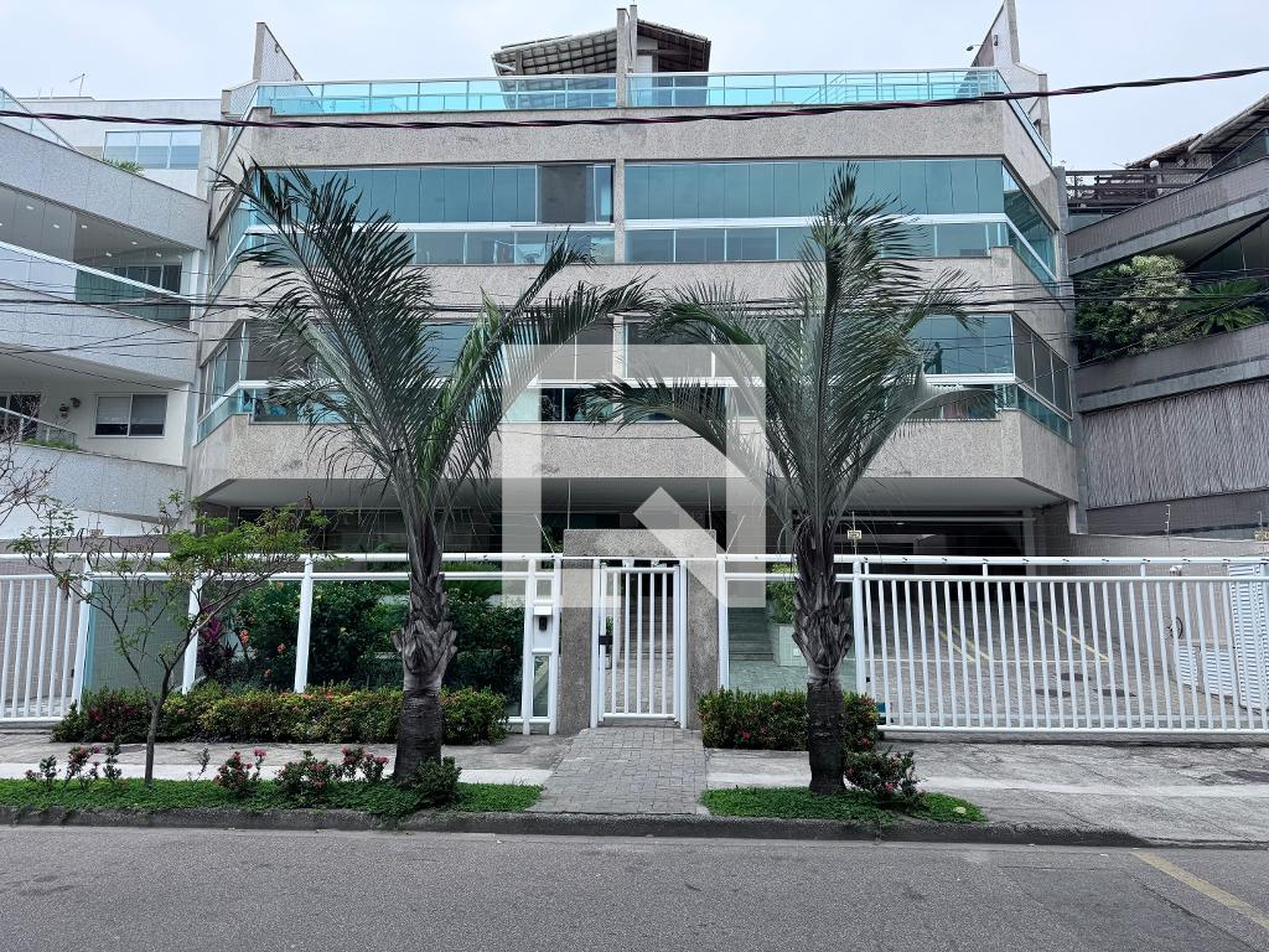 Fachada Condomínio Jardim dos Hibiscos