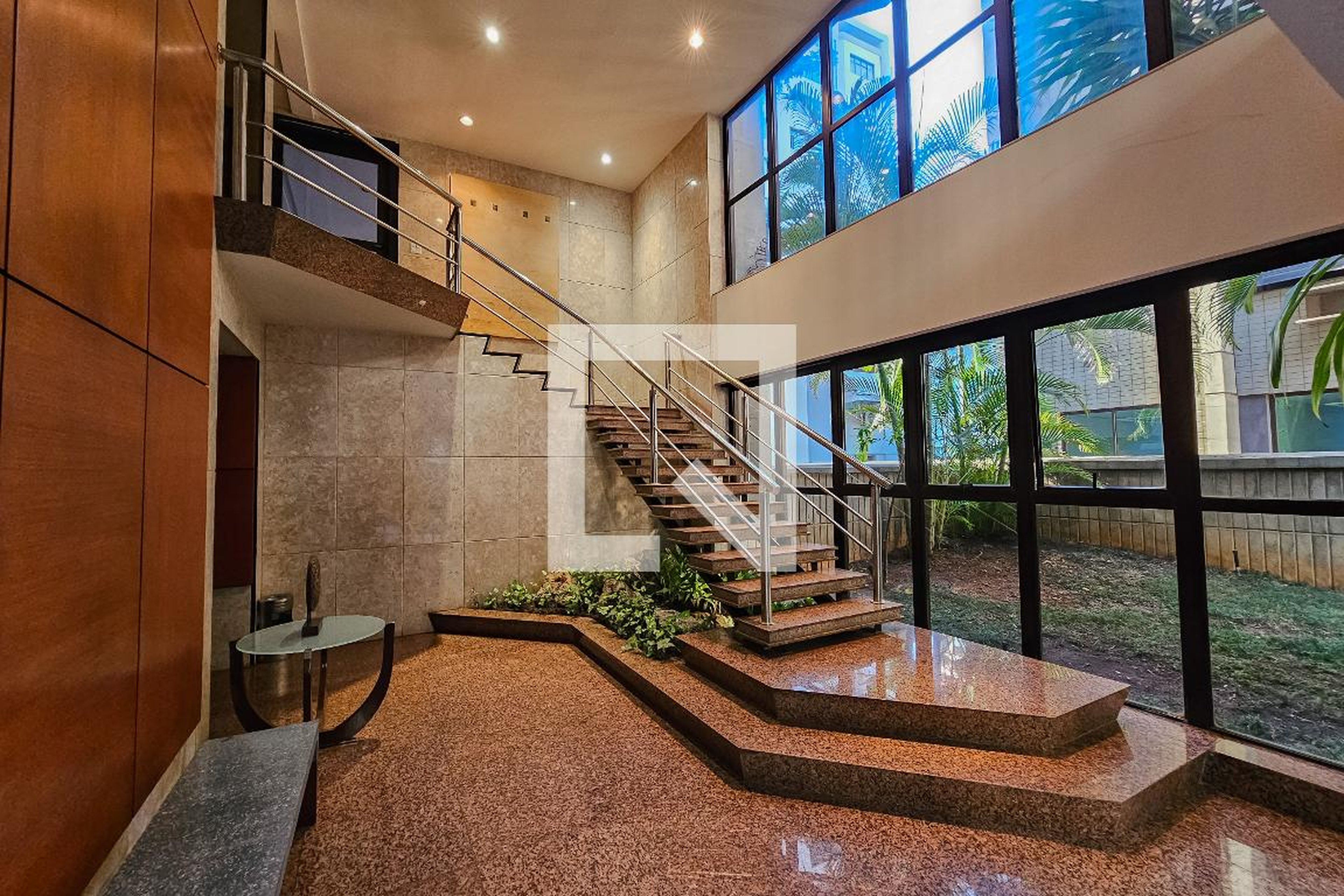 Hall social Condomínio em Rua Espírito Santo, 2568