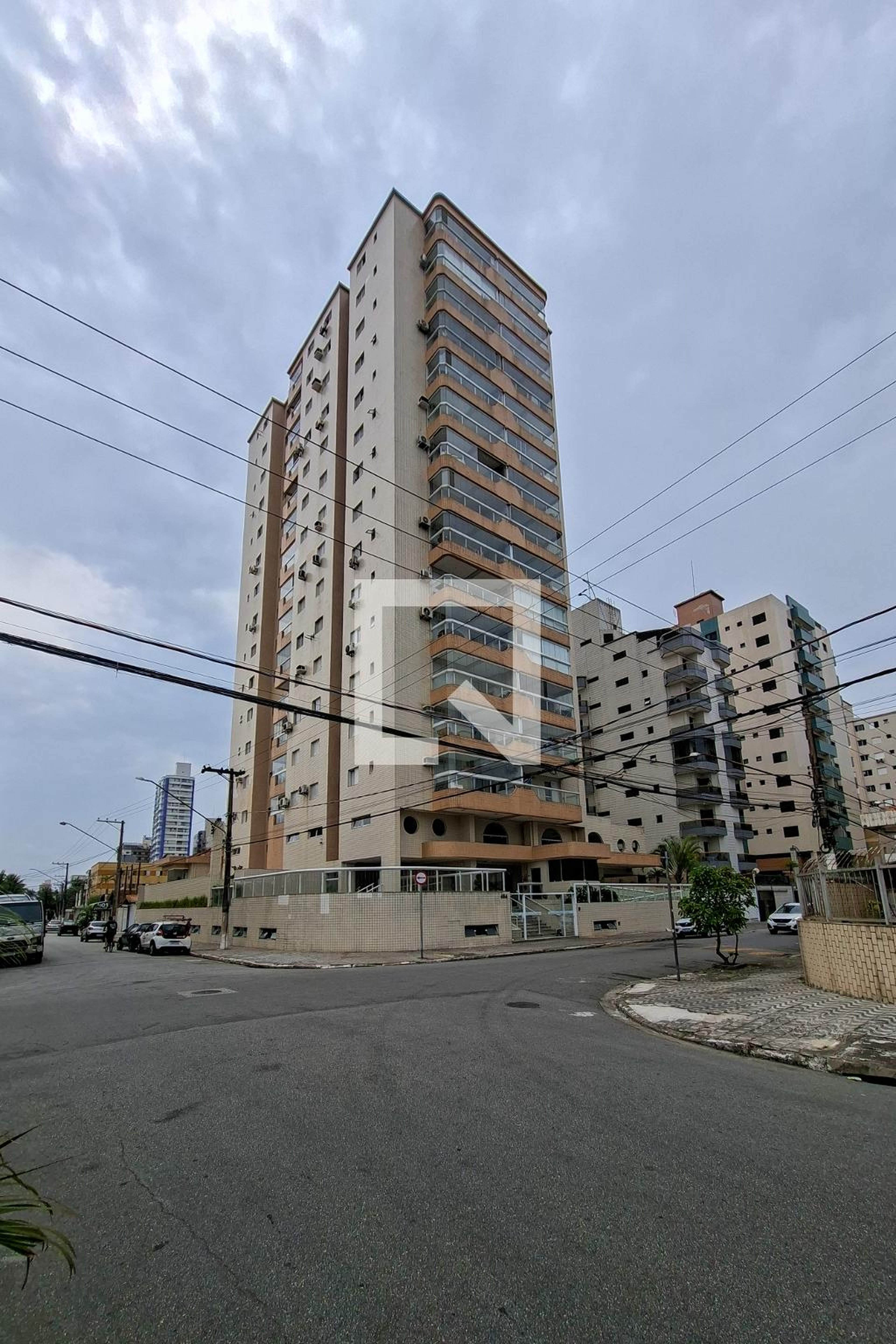 Fachada do Prédio Condomínio Santa Barbara