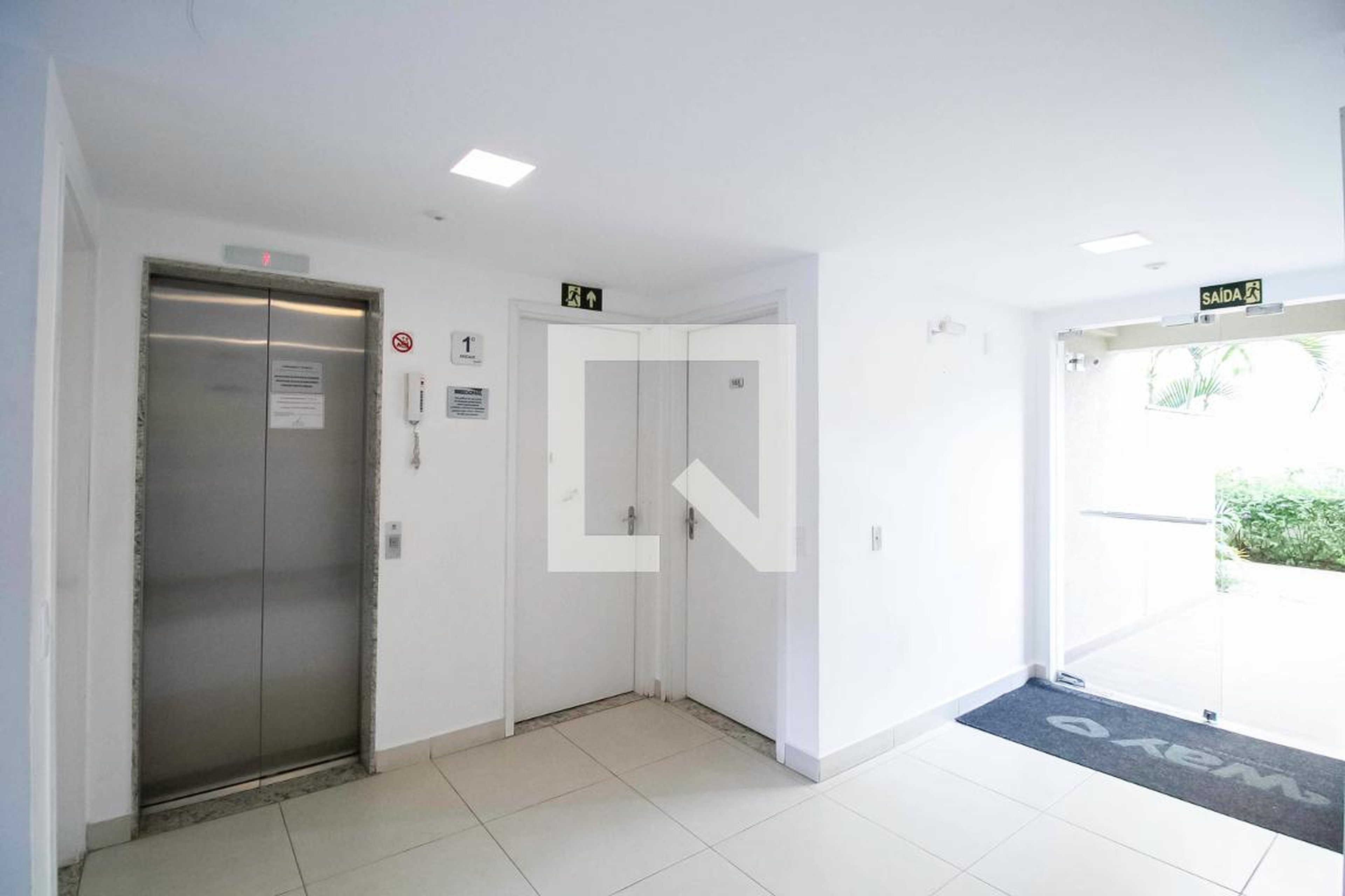 Hall de entrada - Edifício
