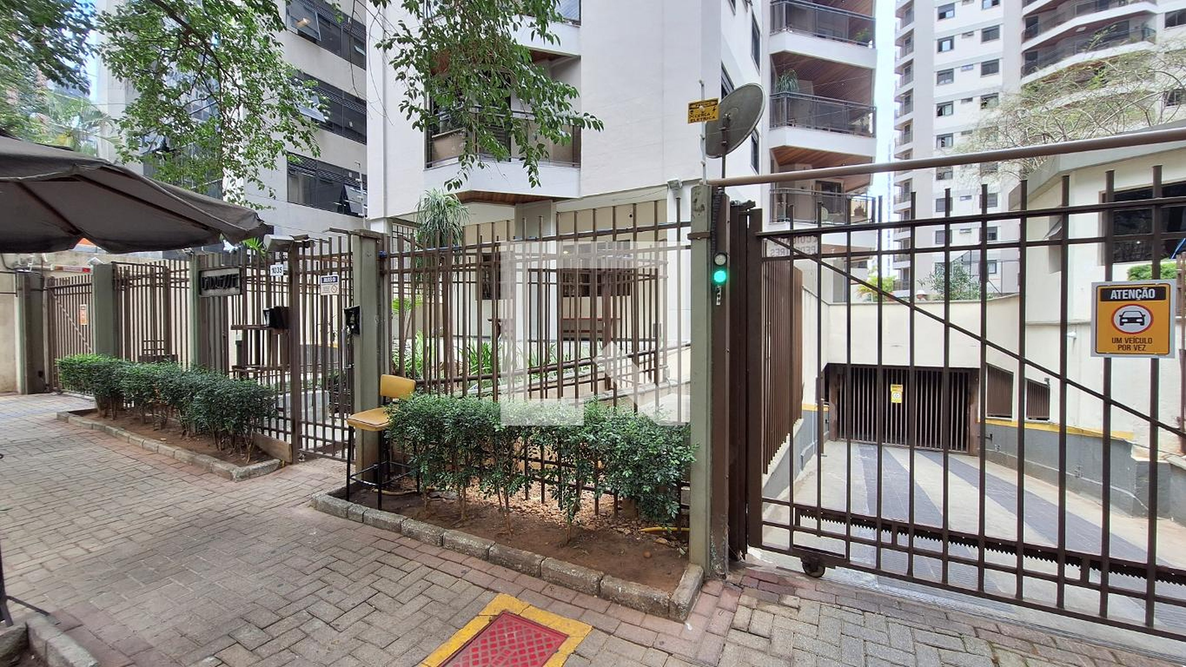 Fachada Condomínio Ladresse