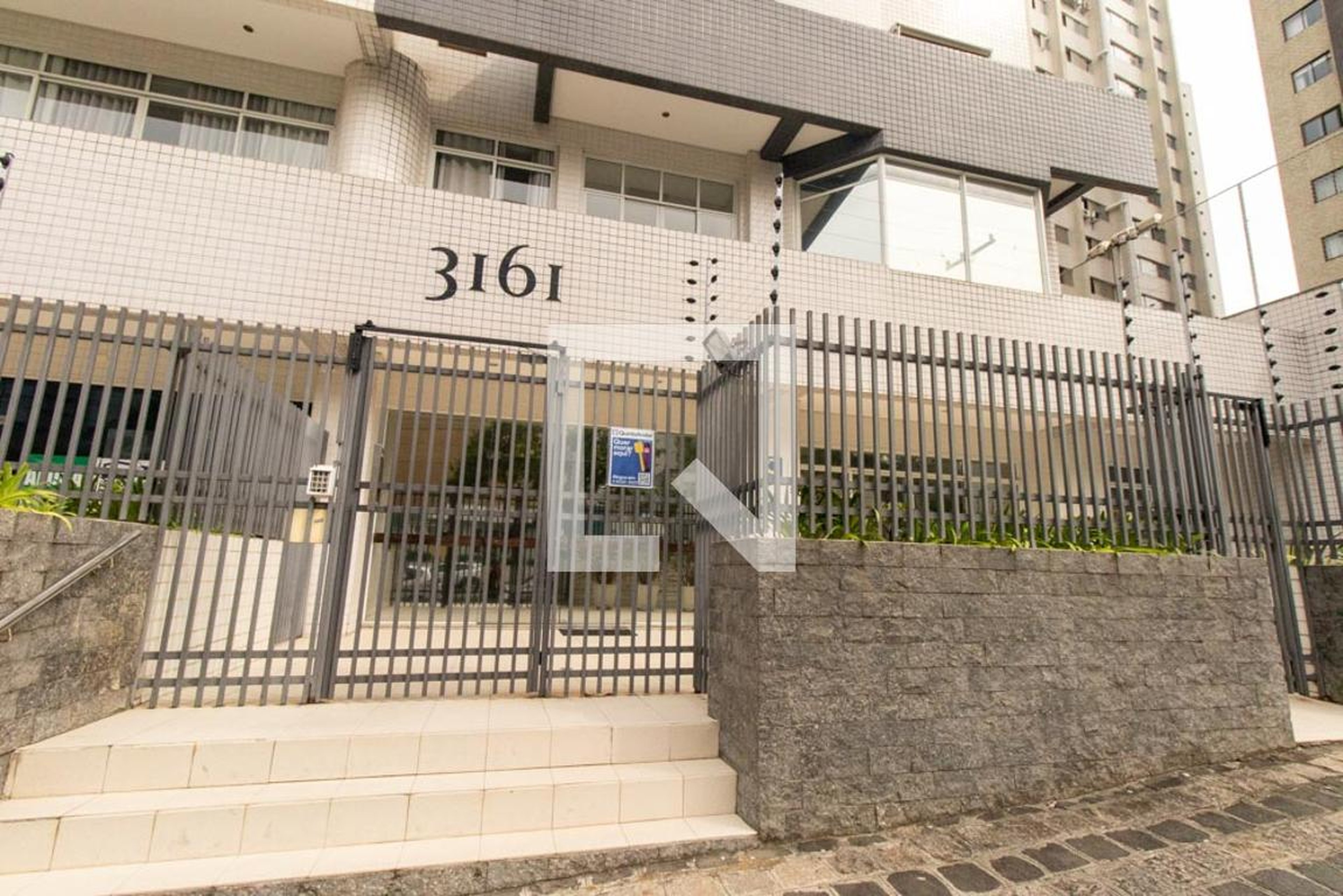 Fachada do Condomínio Condomínio em Avenida Silva Jardim, 3161