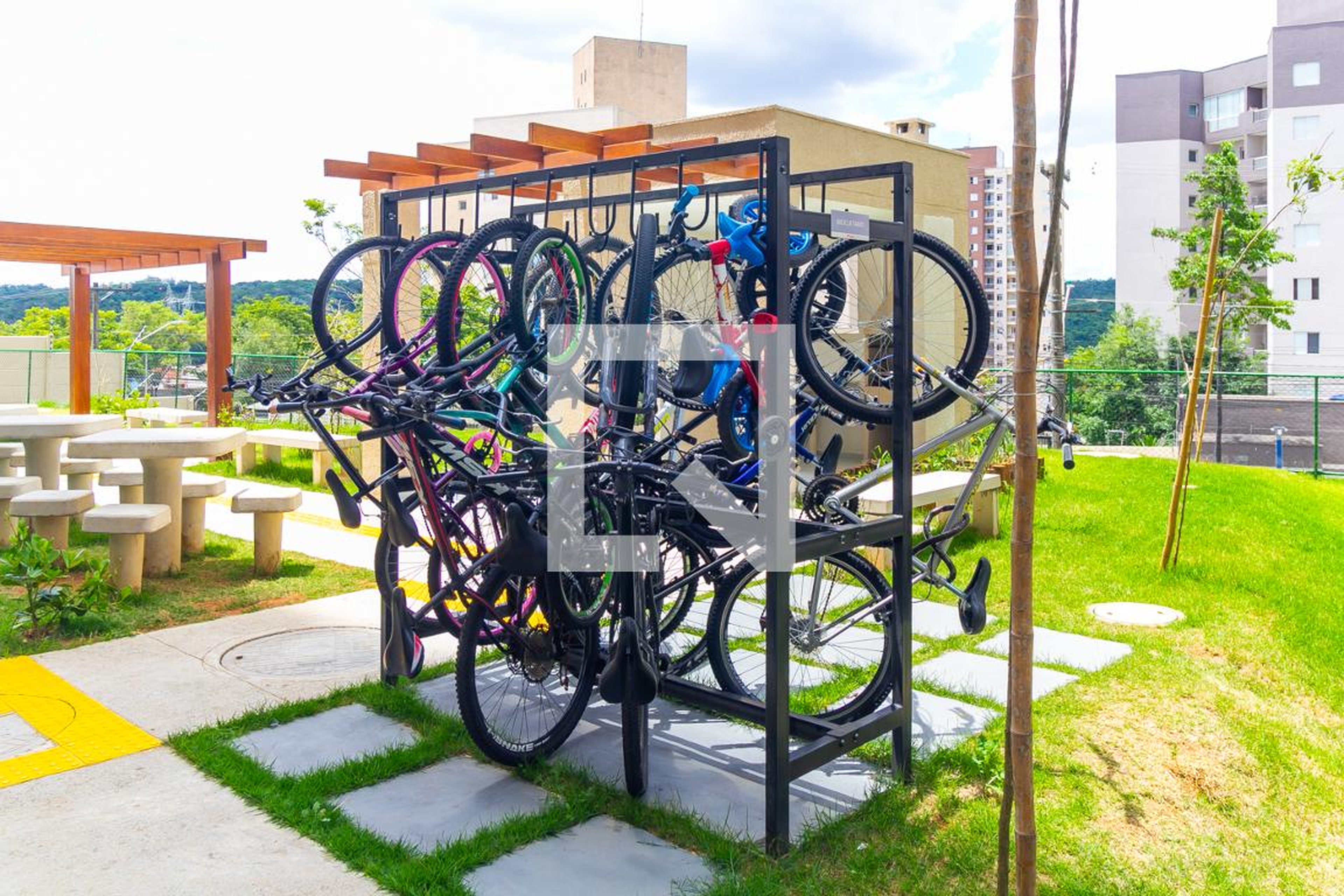 Bicicletário - Forte São Lourenço  Tenda