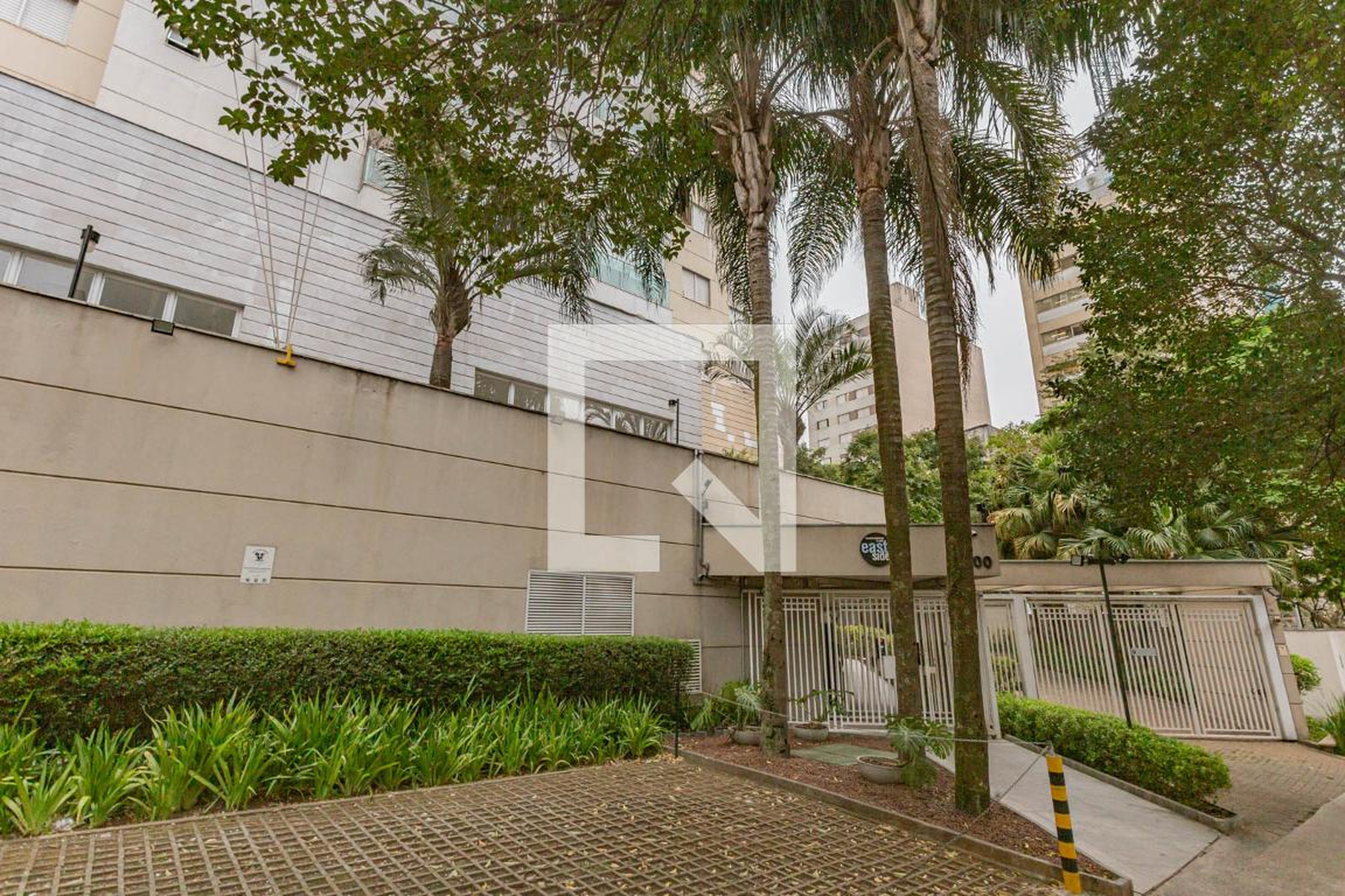 Fachada Condomínio East Side