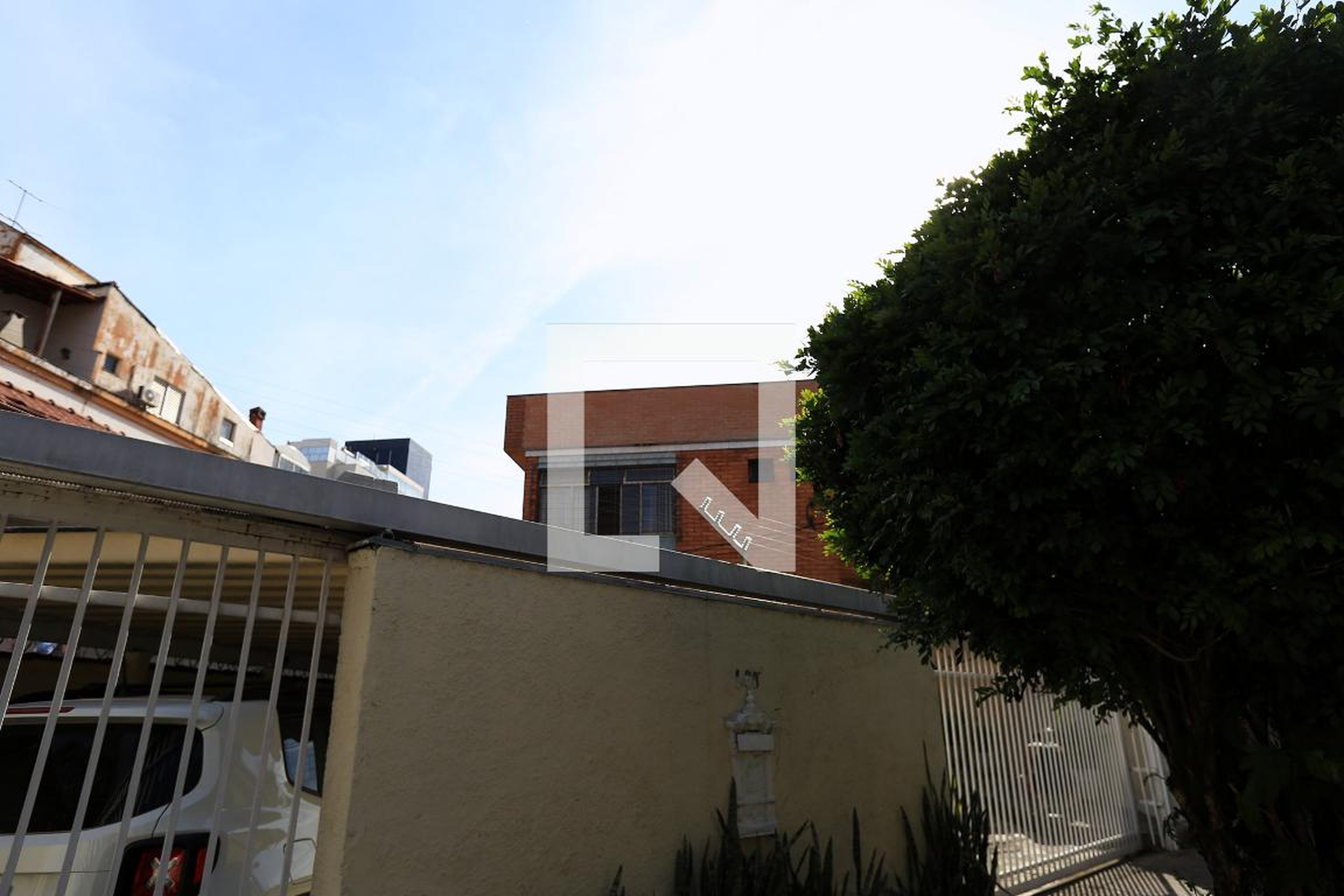 Fachada Condomínio em Rua Desembargador Mario Matos, 260