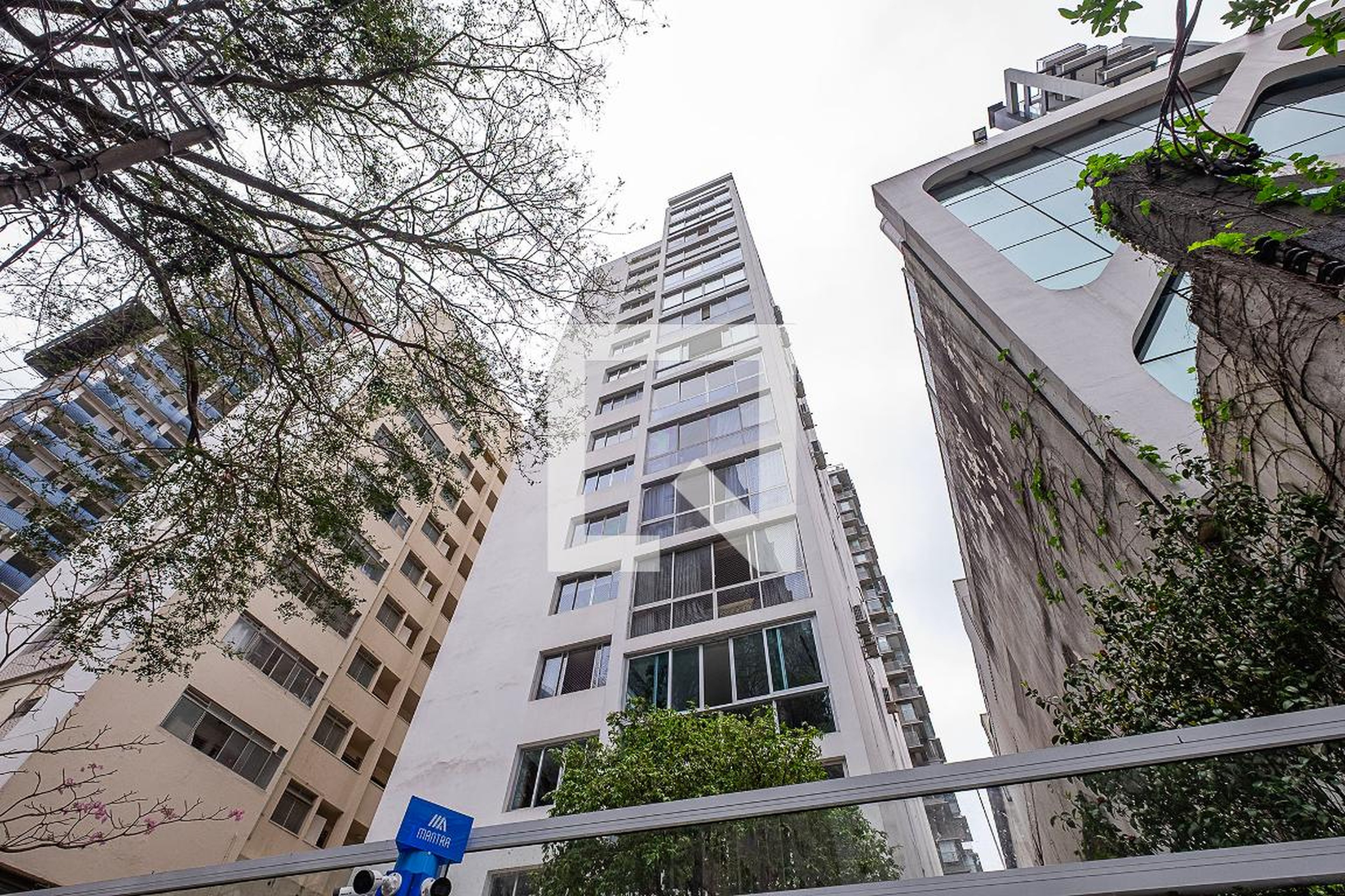 Fachada Condomínio Maison de La Concorde