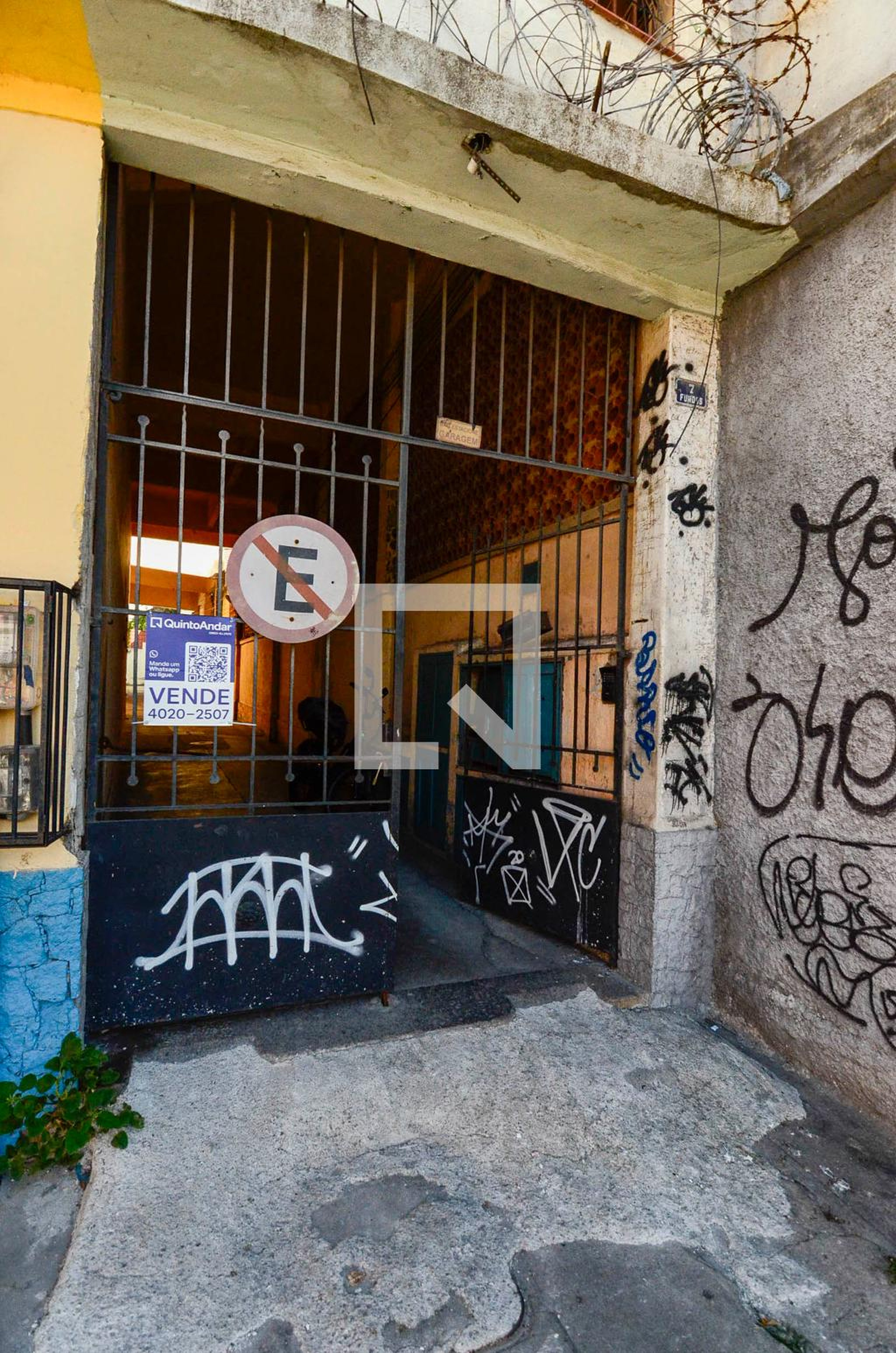 Fachada Condomínio em Rua Grão Pará, 07