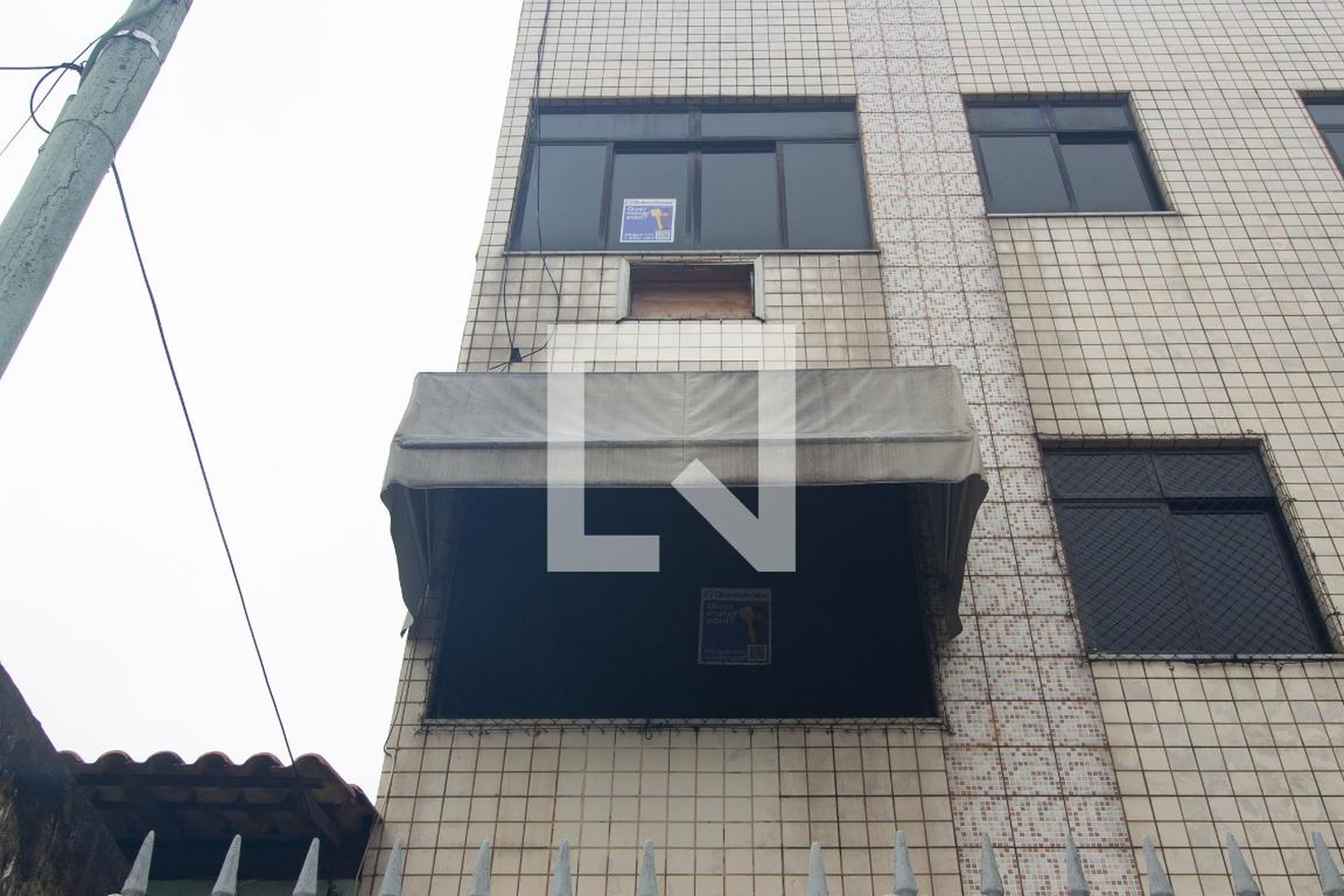 Fachada Condomínio em Rua Engenheiro Orlando Barbosa, 132