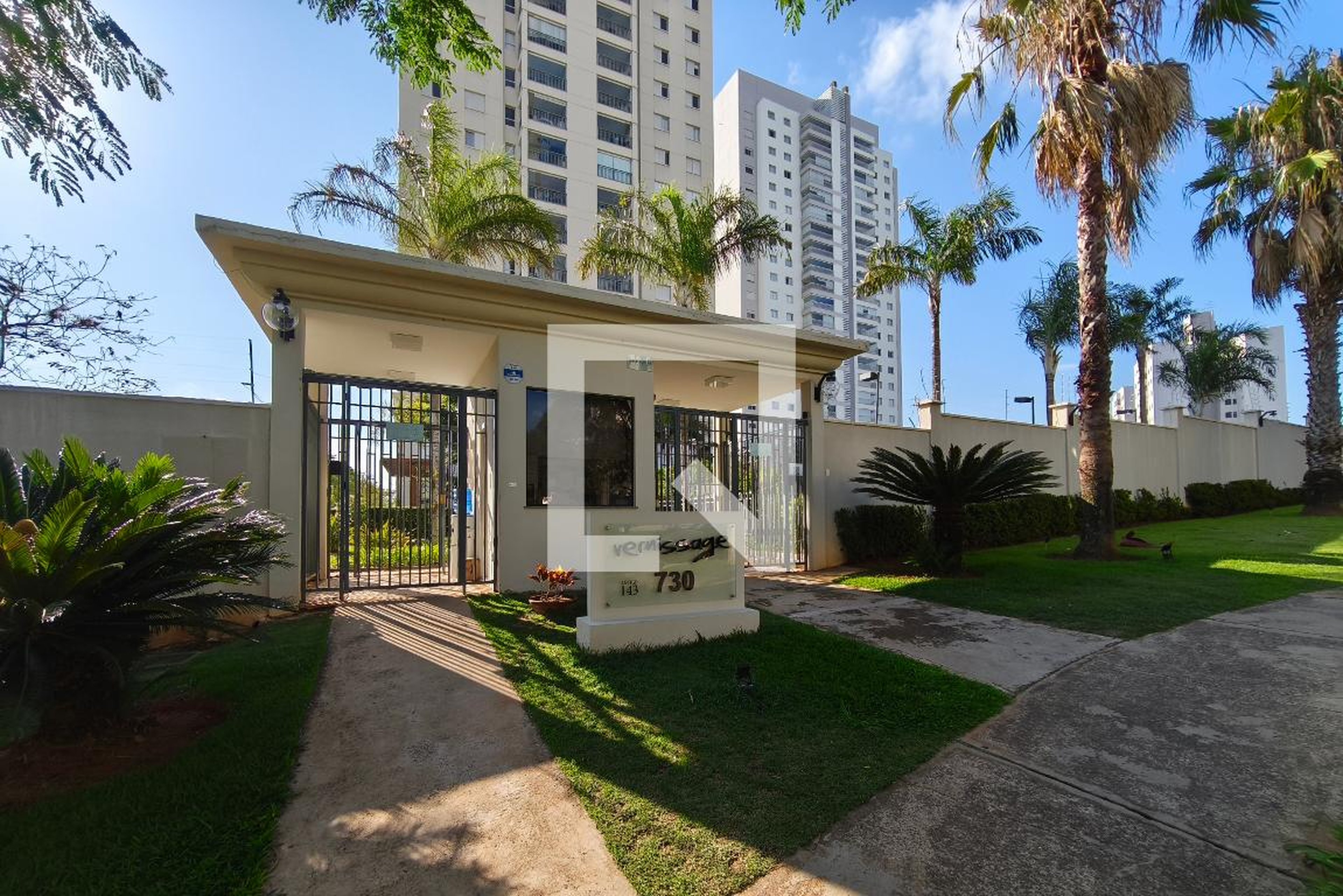 Fachada do Condomínio Condomínio Vernissage