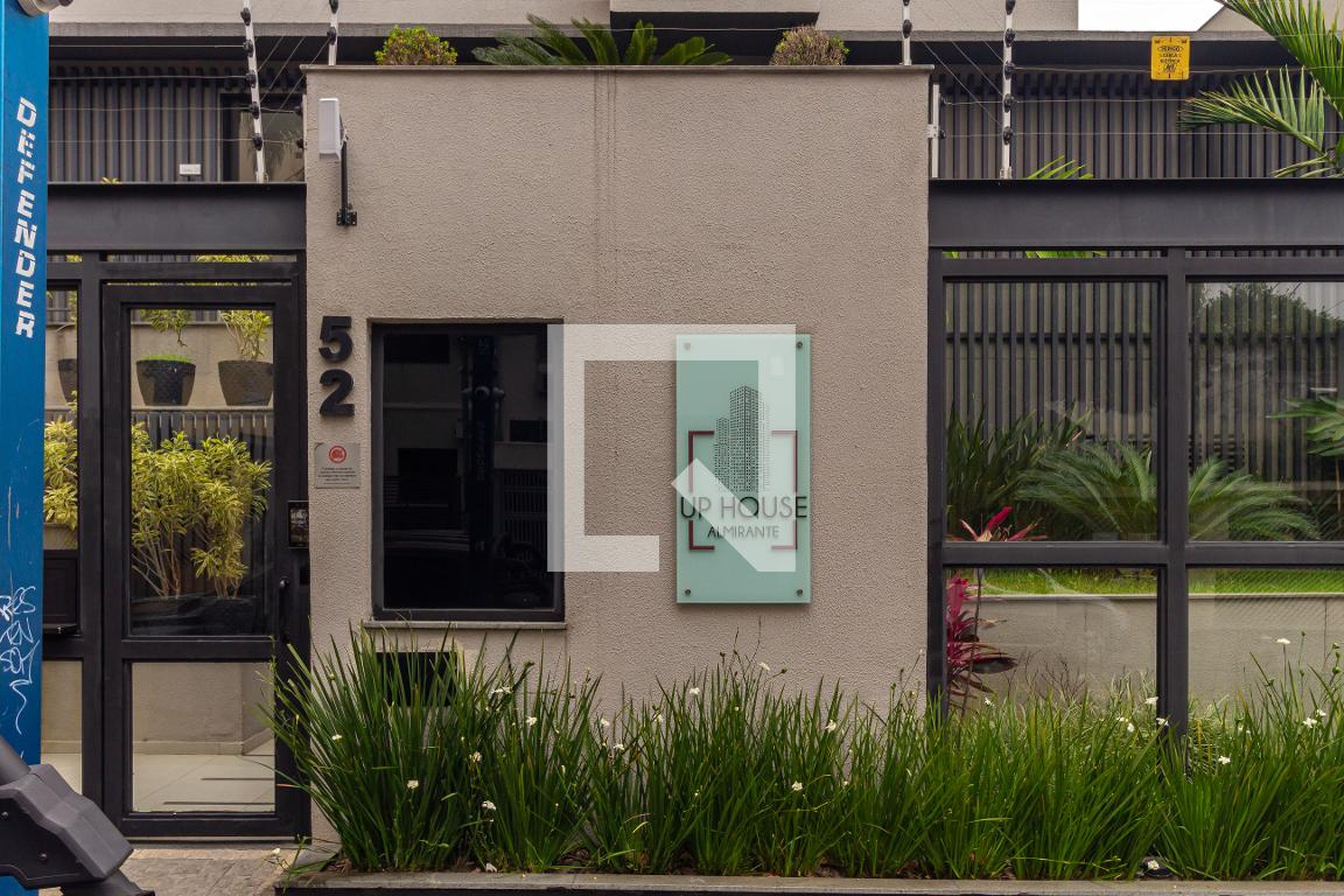 Fachada Condomínio em Rua Almirante Calheiros, 62