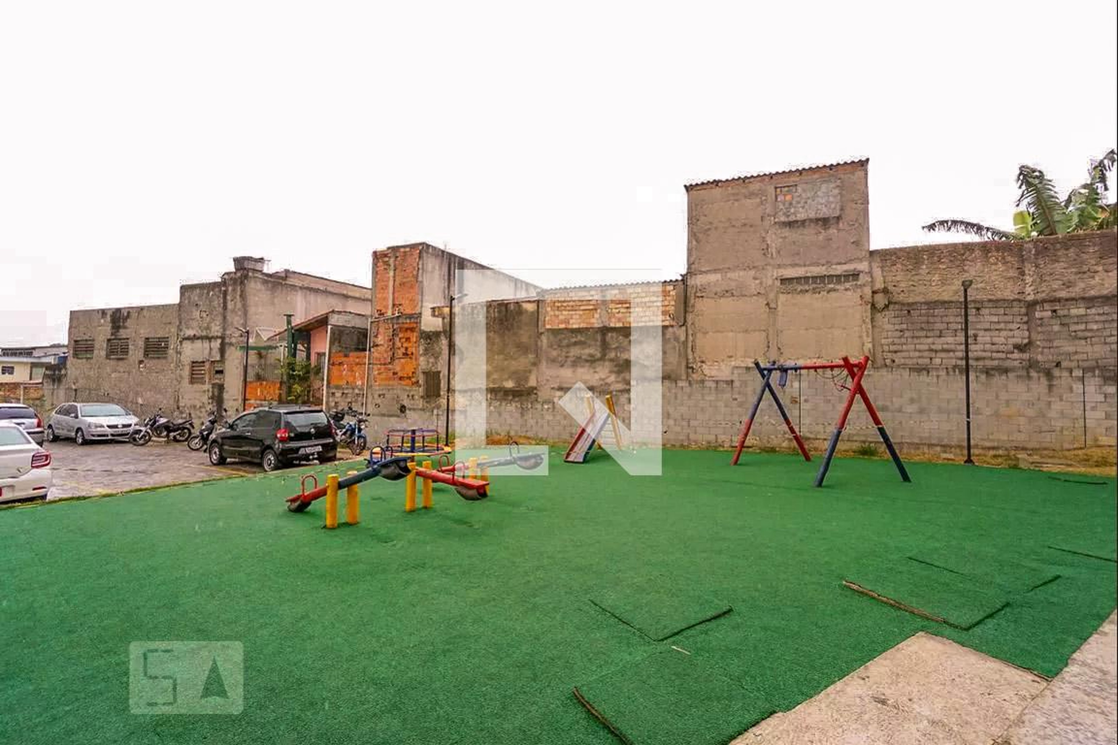 Playground - Conjunto Habitacional Fluorita I