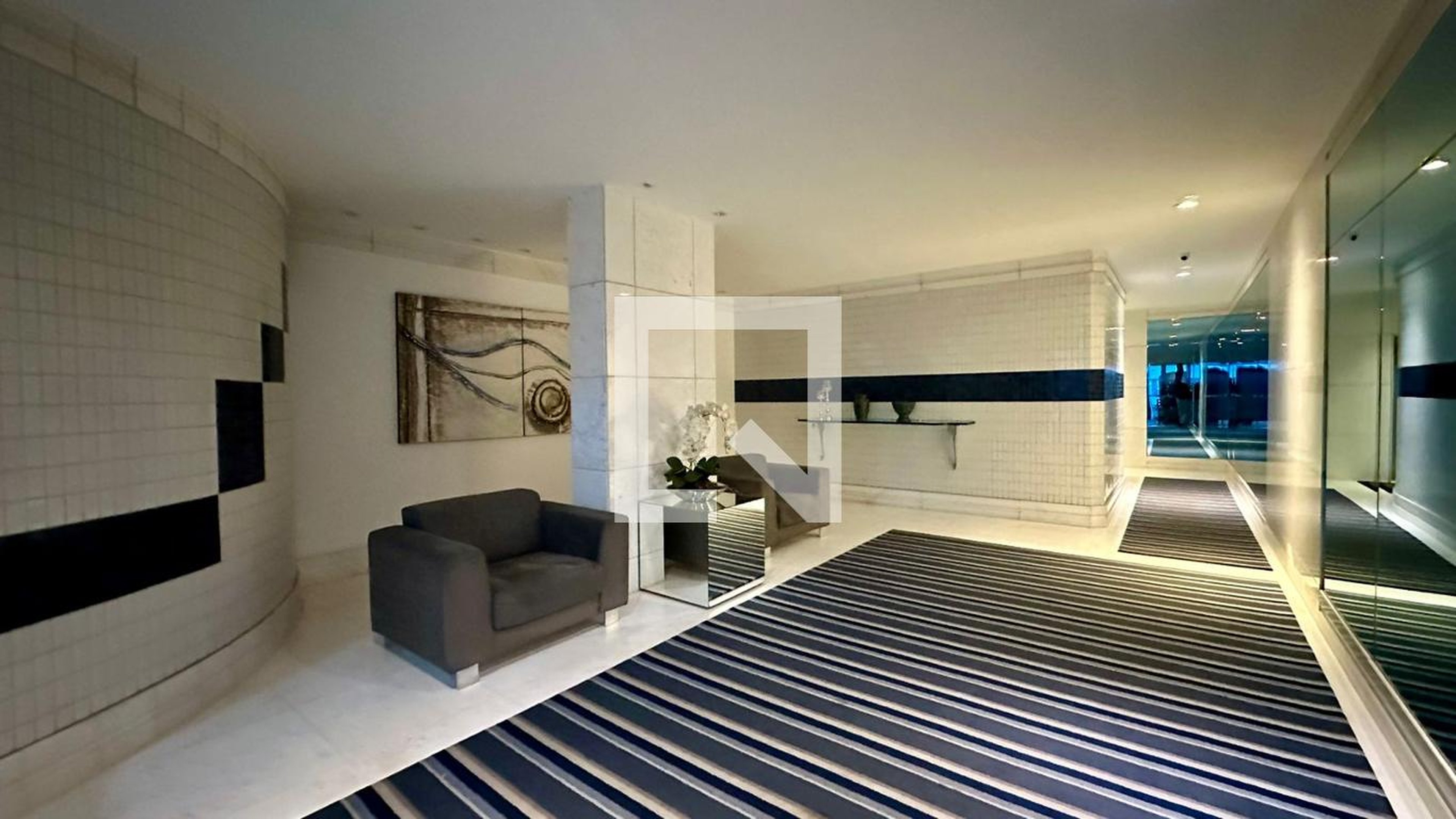 Hall social - Edifício La Rochelle