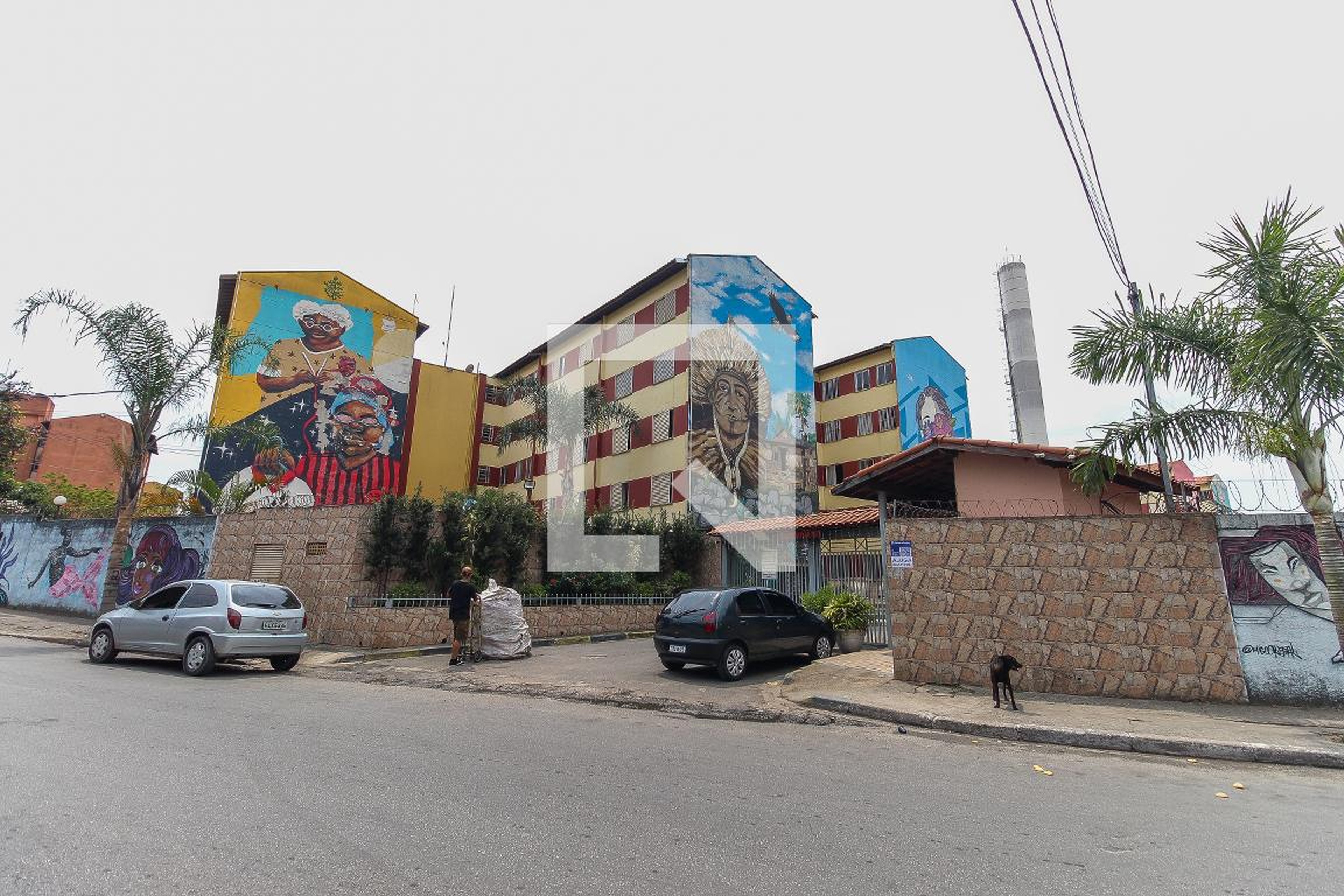 Fachada do Prédio Condomínio em Rua Papiro-do-Egito, 1384