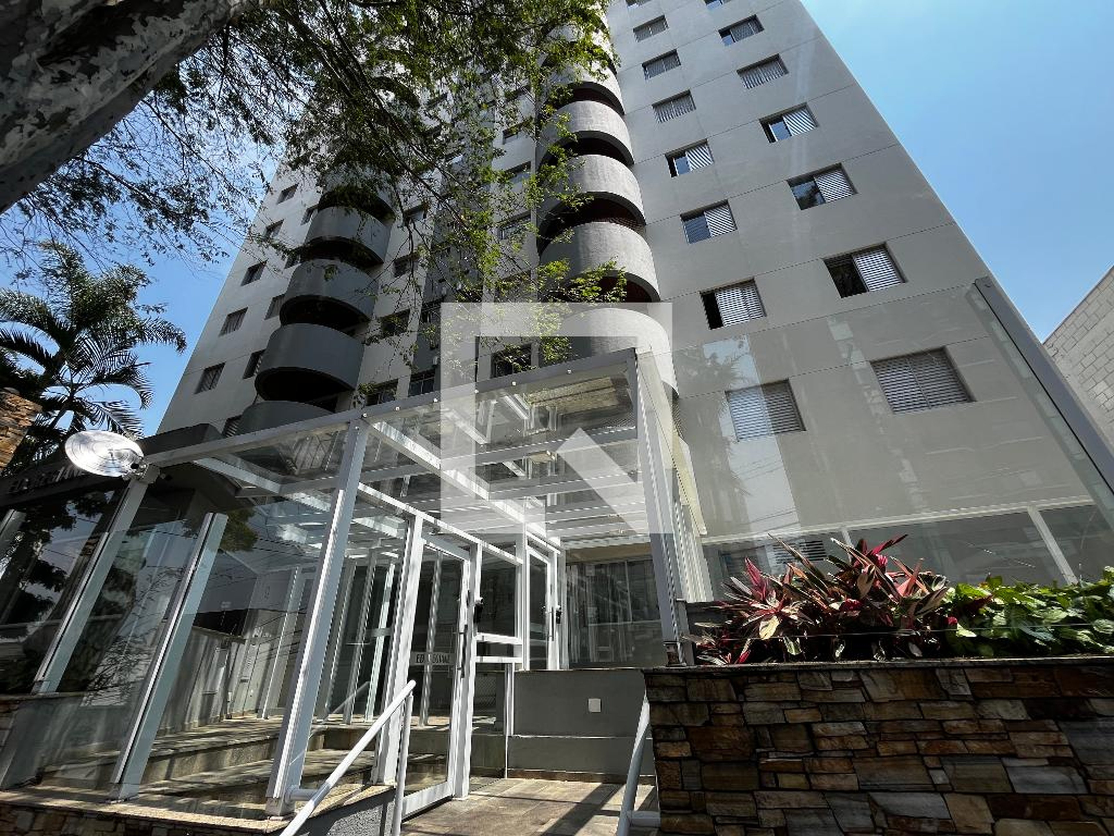 Fachada Edifício Regiane