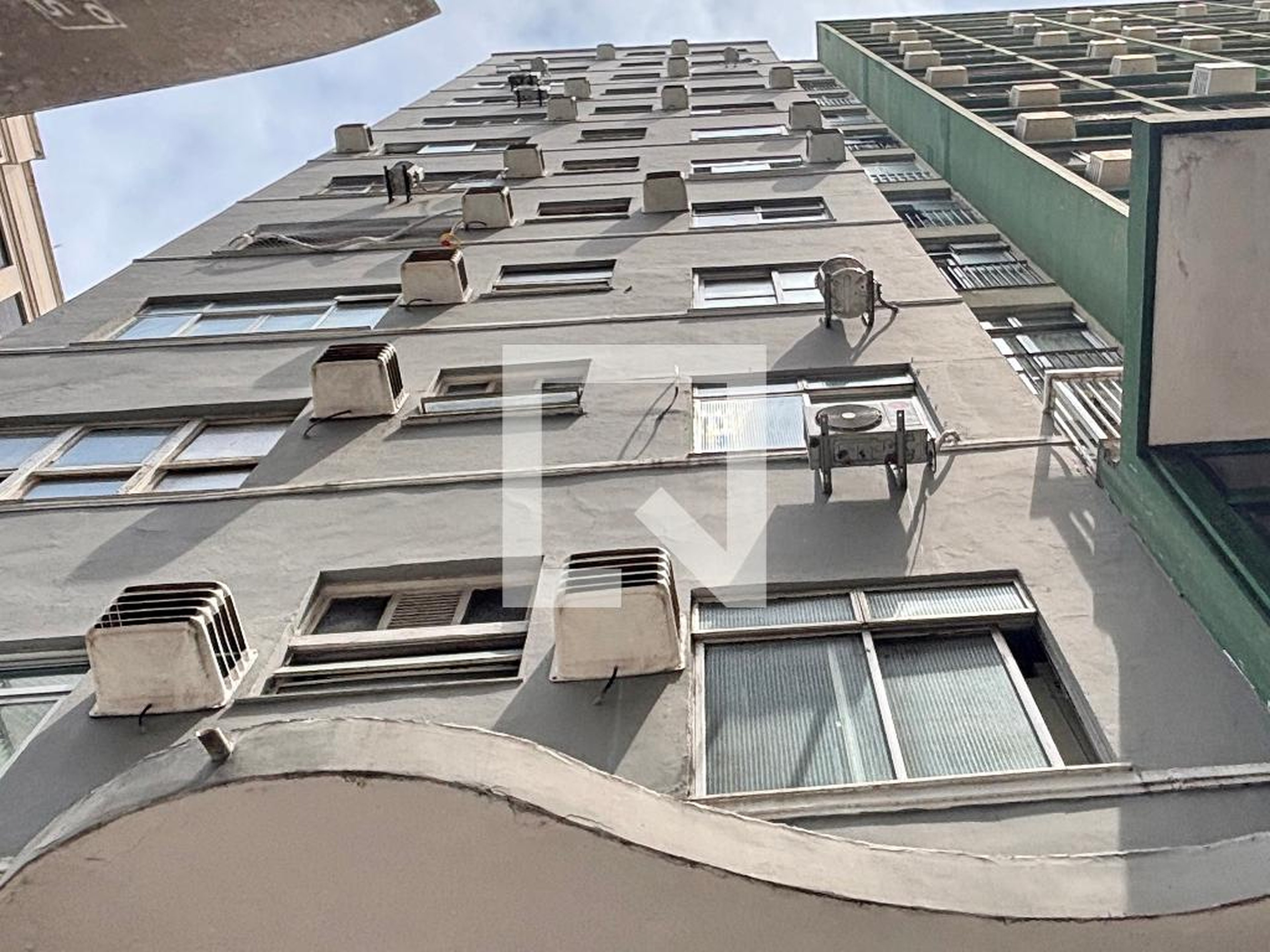 Fachada Edifício Canes