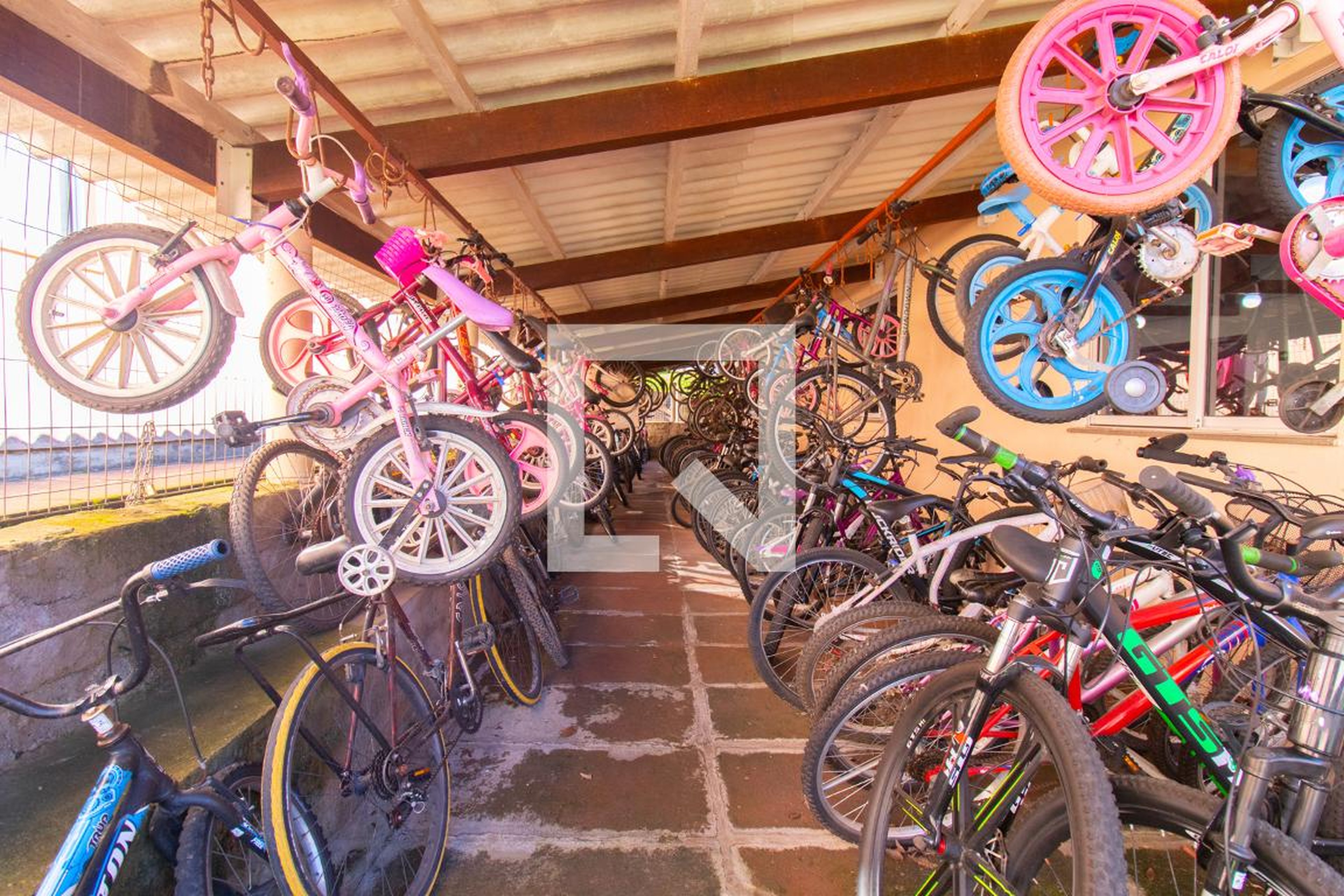 Bicicletário - Eduardo Prado