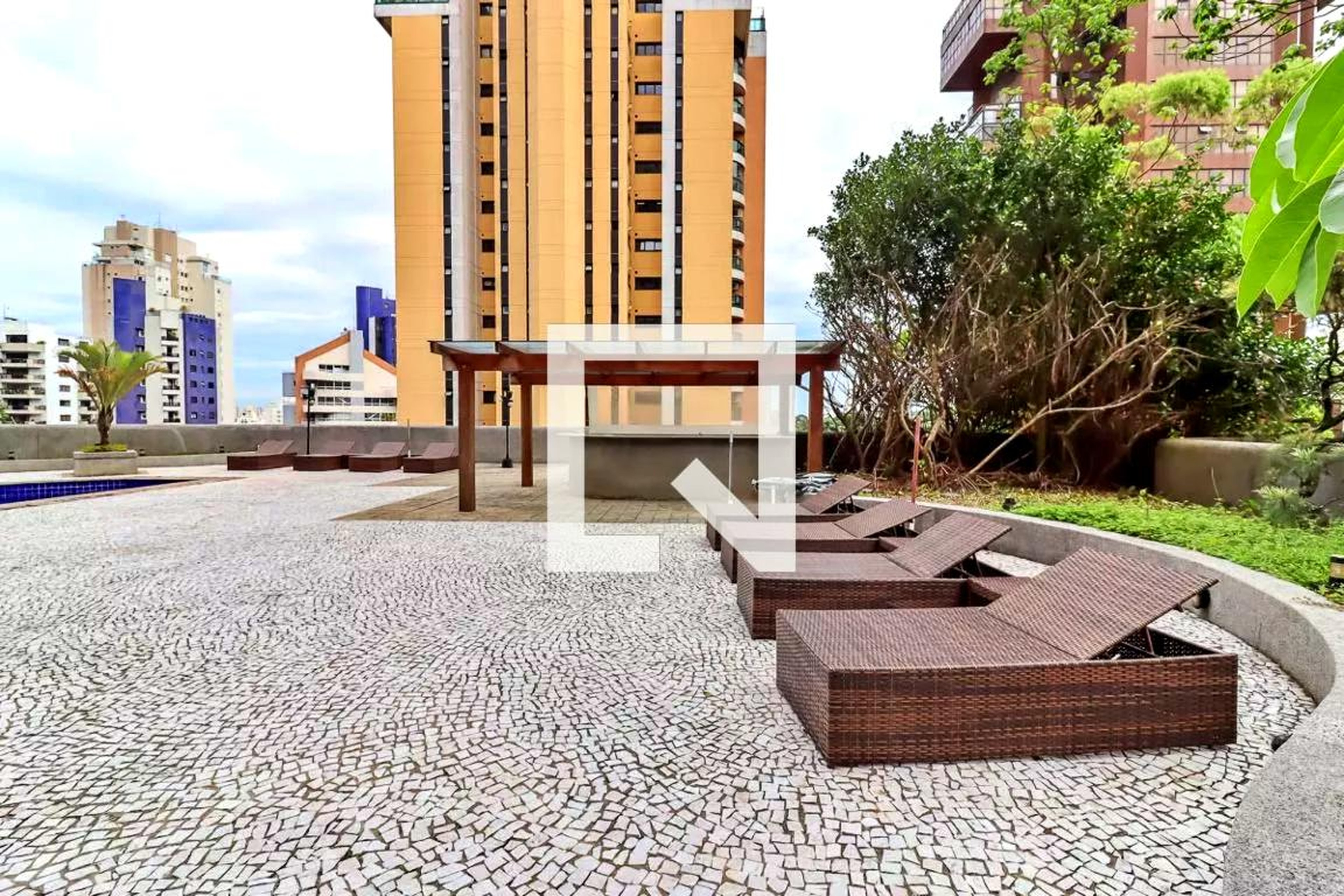 Área comum - Edifício The Regent Flat Service