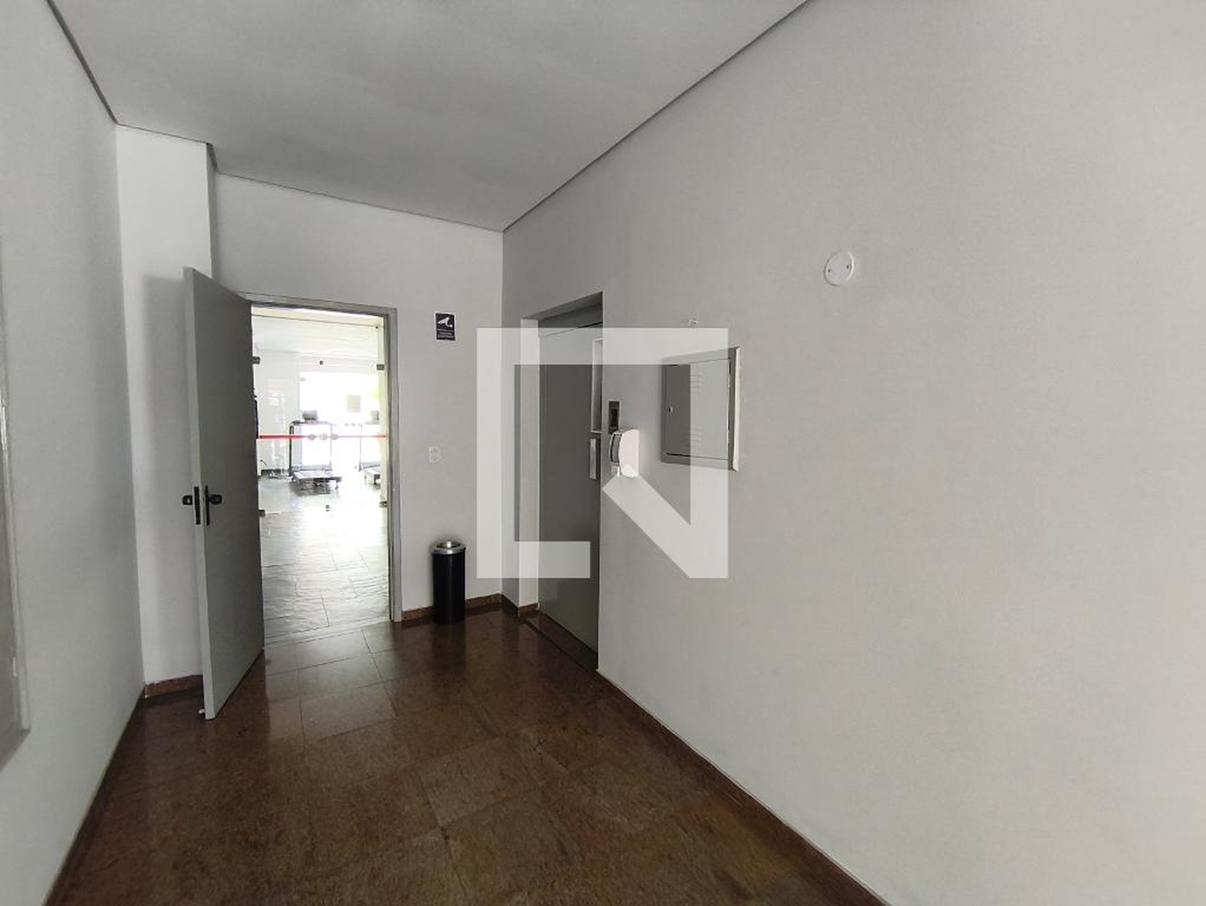 Elevador - Edifício Saint Florent