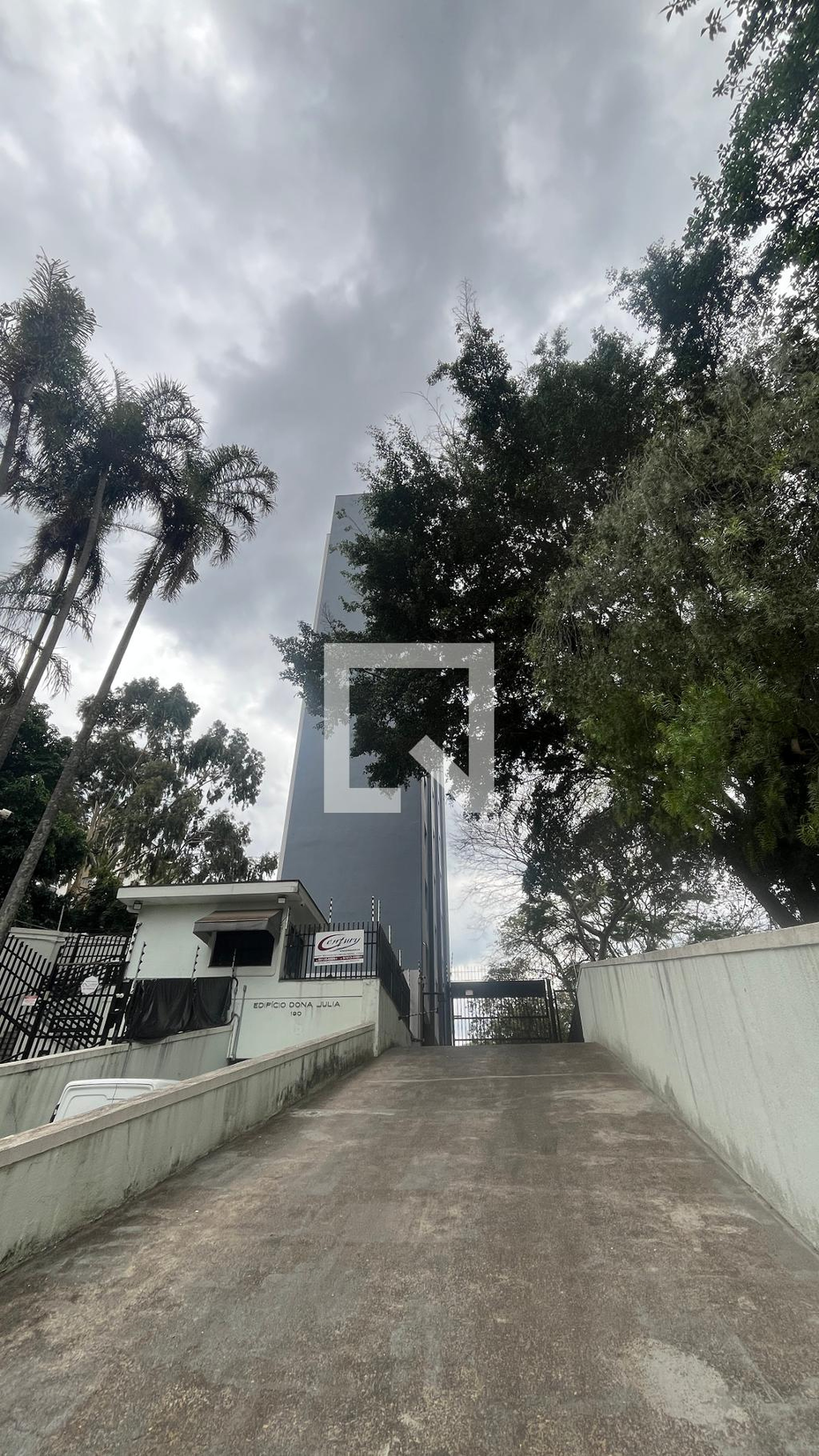 Fachada Condomínio Dona Julia