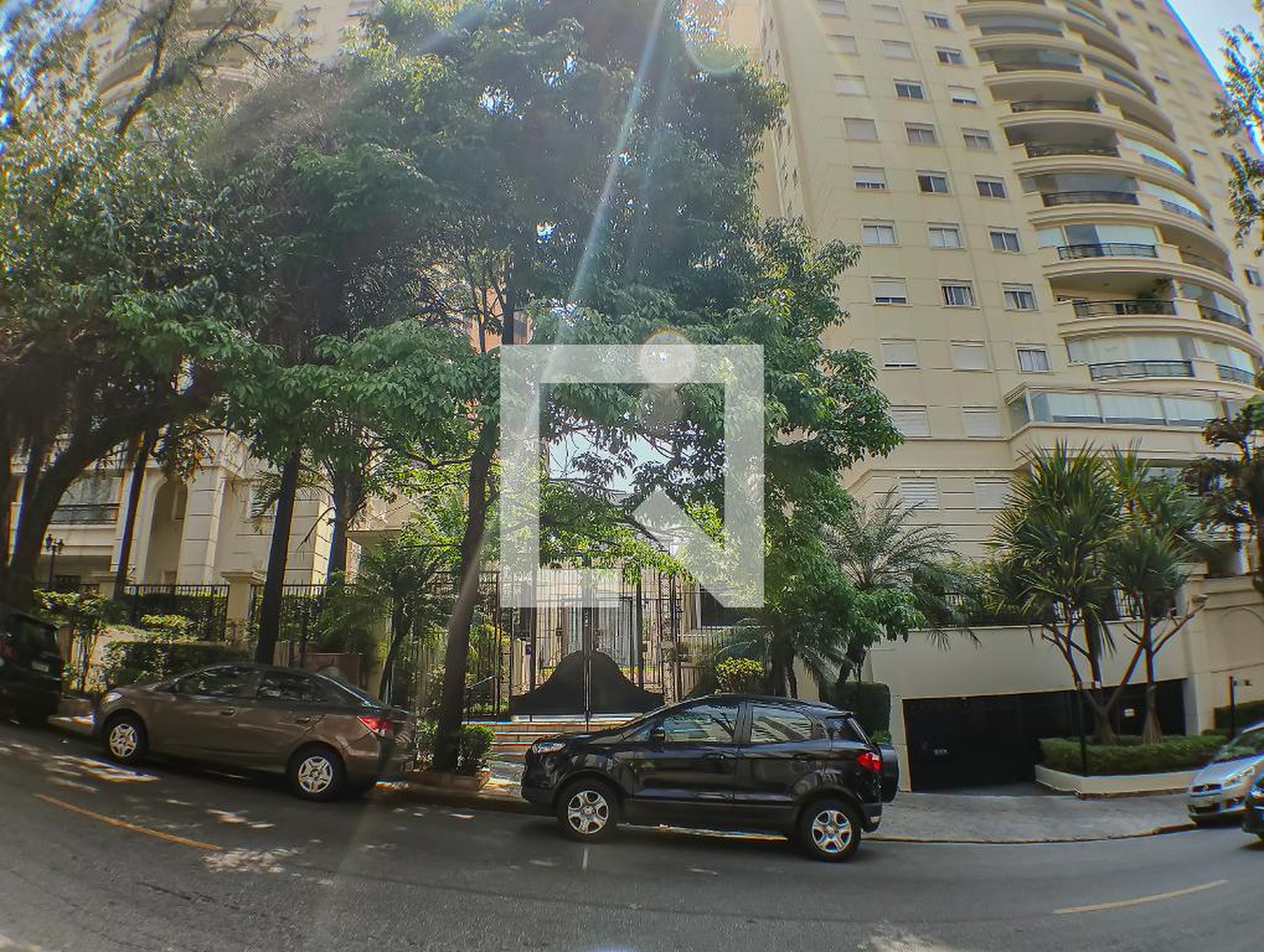 Fachada Condomínio Le Quartier