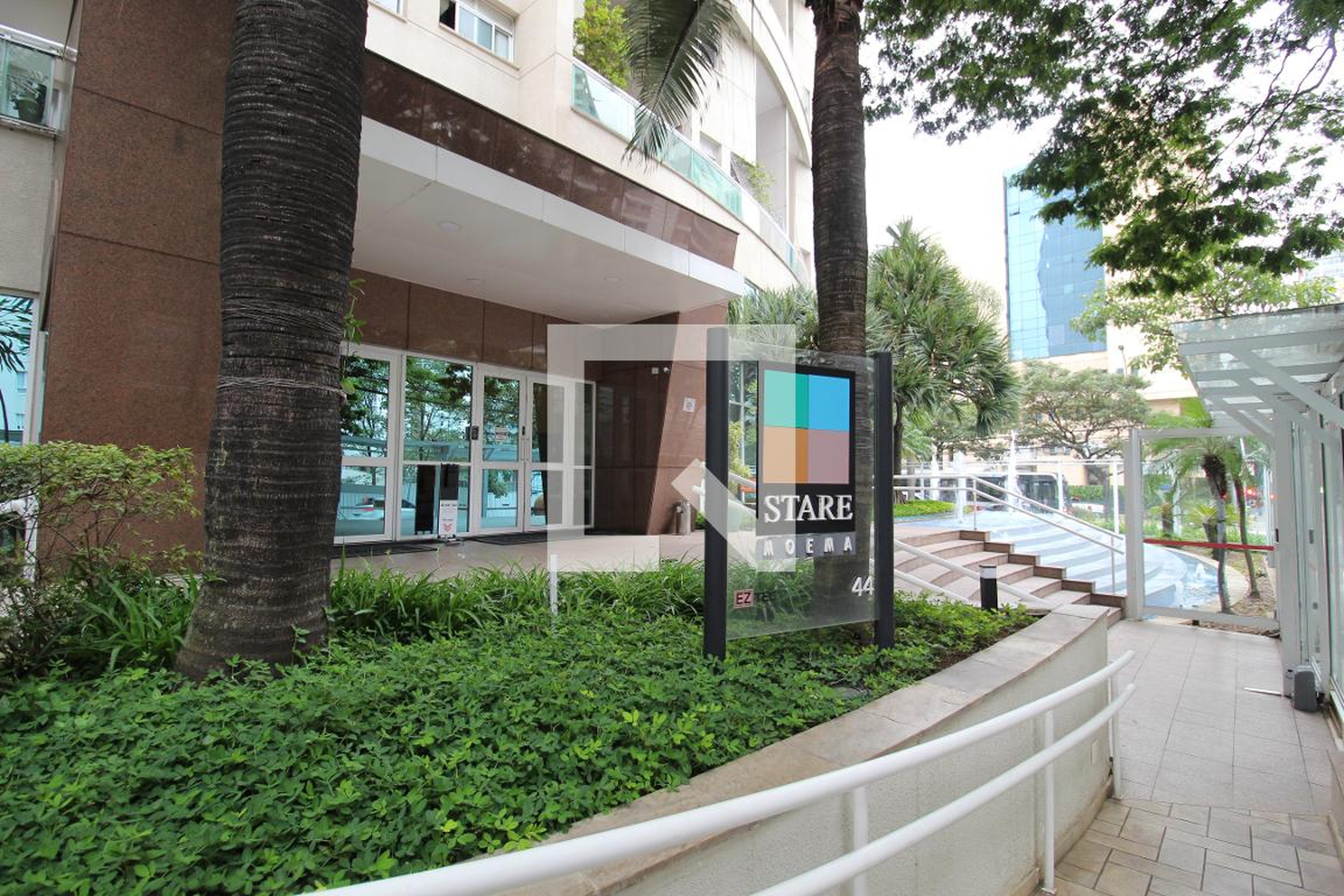 Fachada do Prédio Condomínio Stare Moema