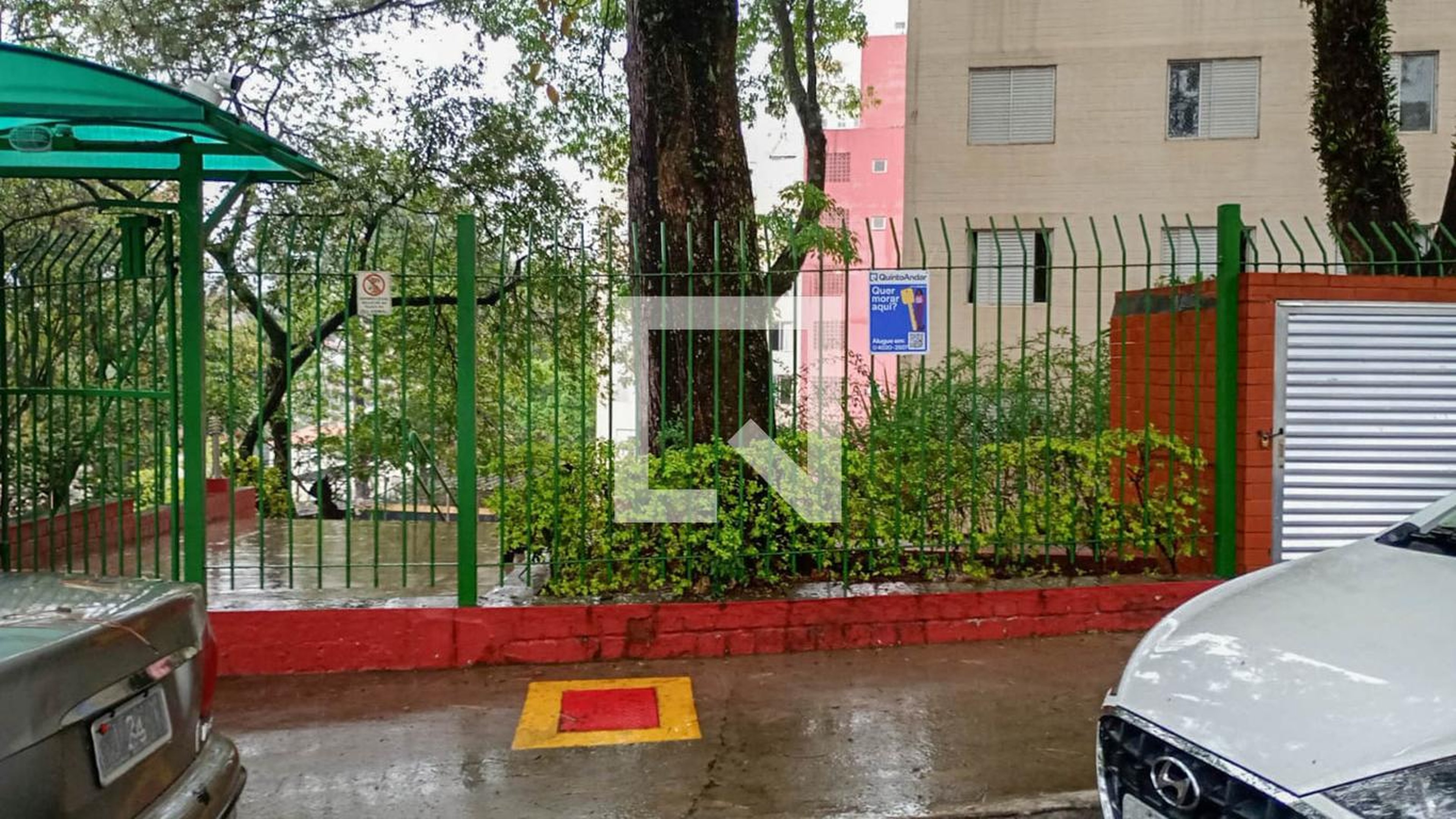 Fachada Condomínio Conjunto Habitacional Tucuruvi III