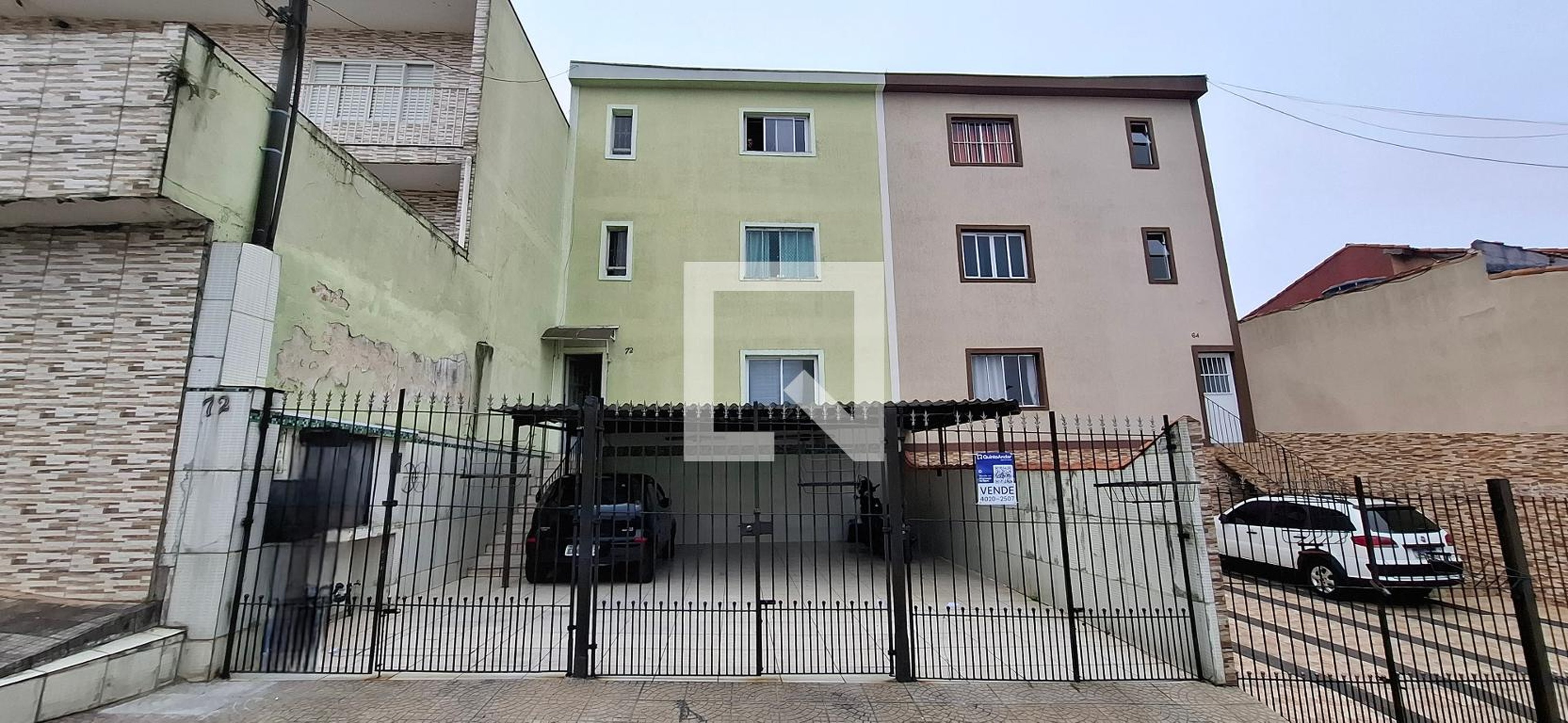 Fachada Condomínio em Rua Champolion, 72