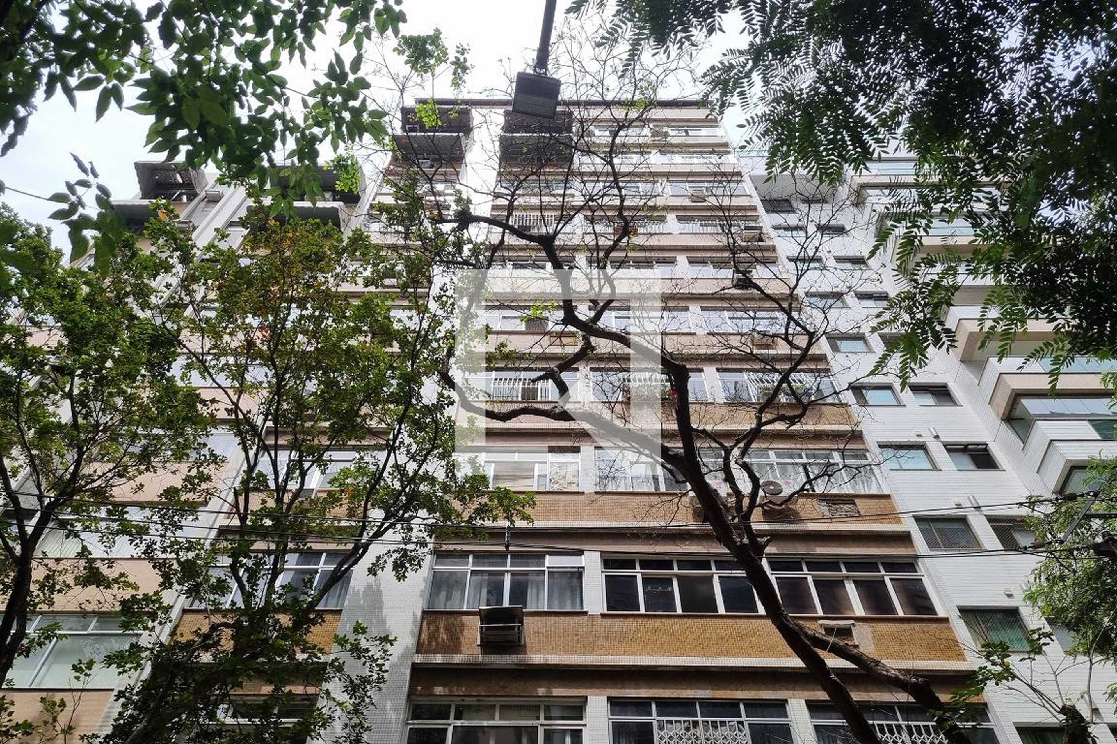 Fachada Condomínio Serpa Pinto