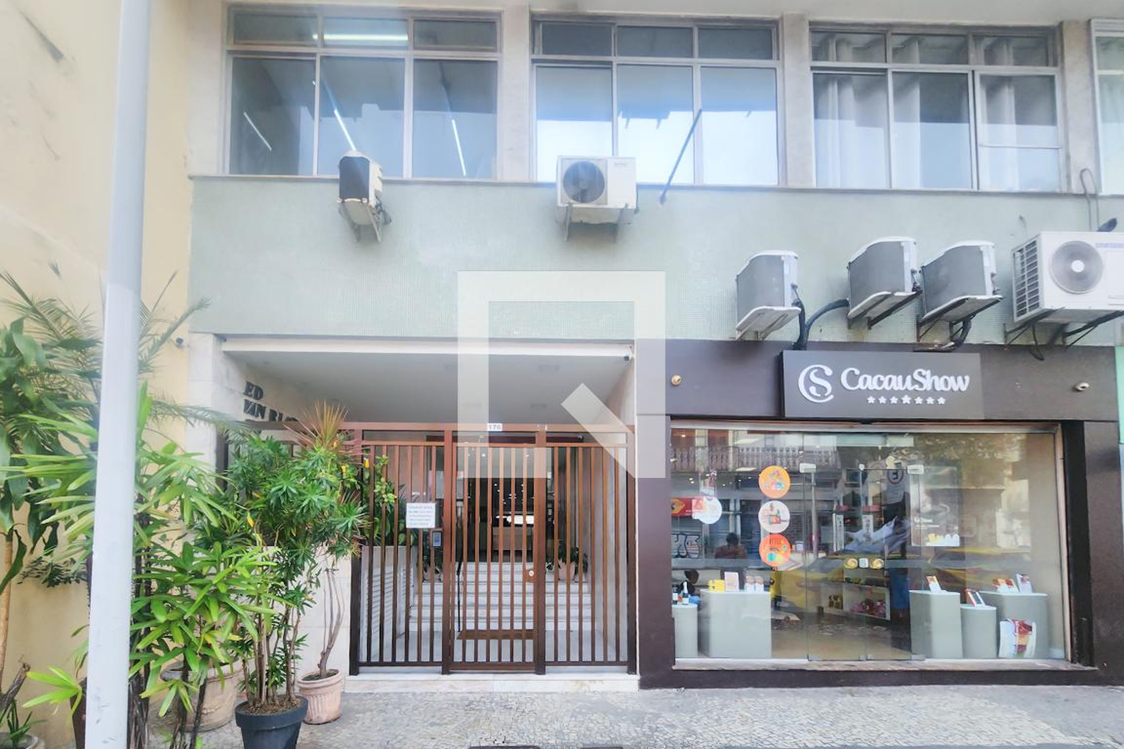 Fachada Edifício Van Riachuelo