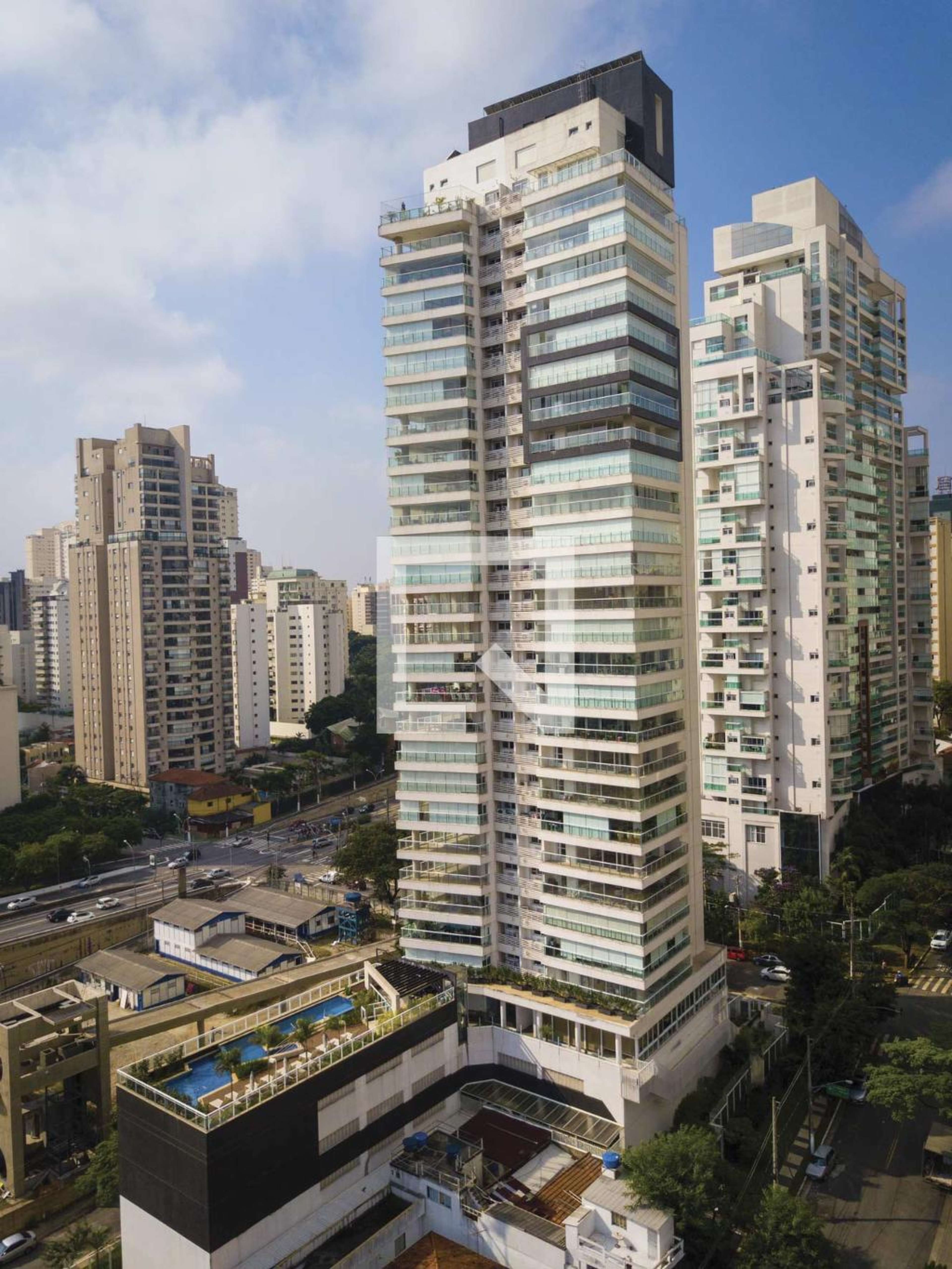 Fachada do Prédio Condomínio Design Campo Belo