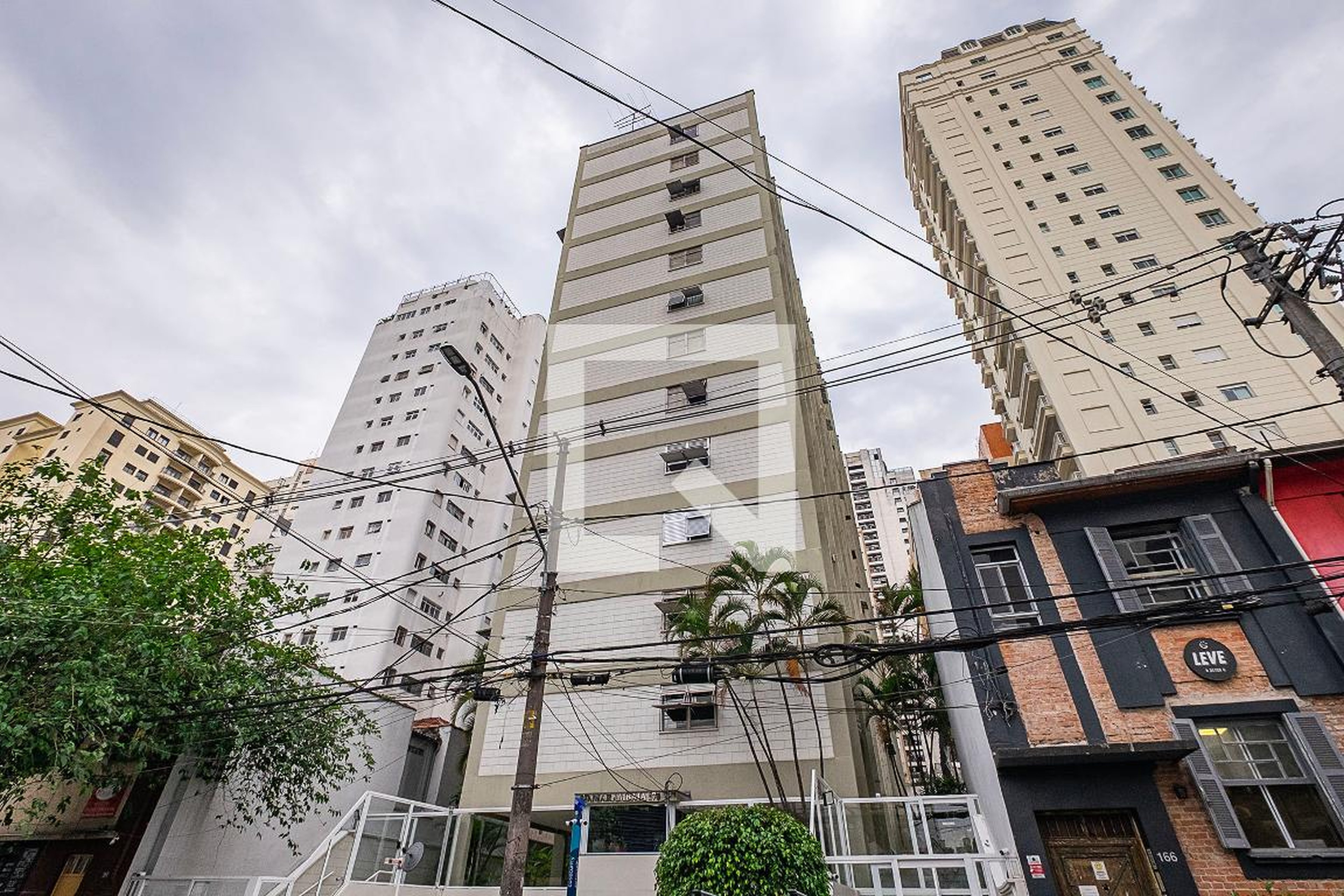 Fachada Edifício Maranbaia