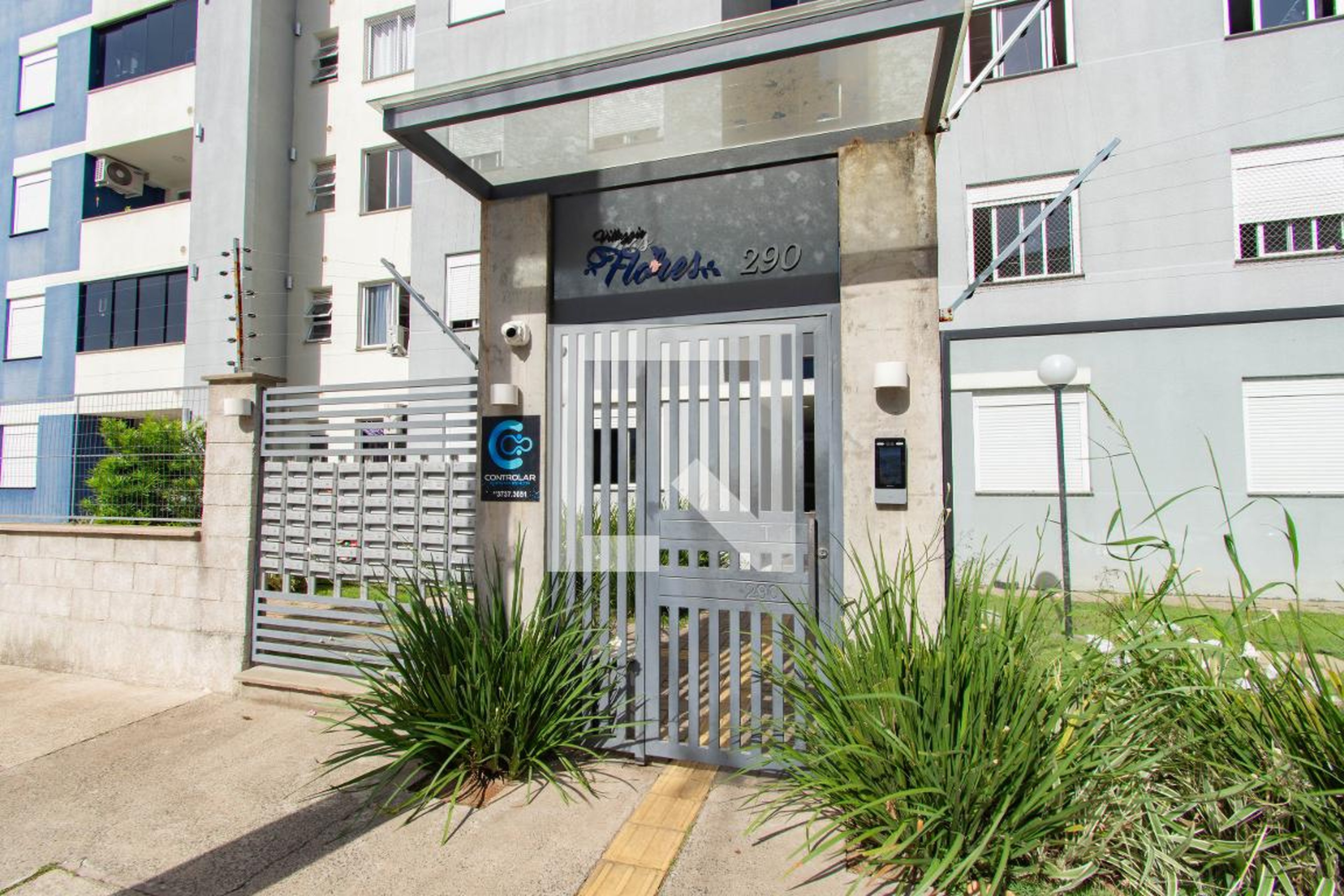 Fachada Condomínio em Rua Carlos Alberto Lauermann Nunes, 290