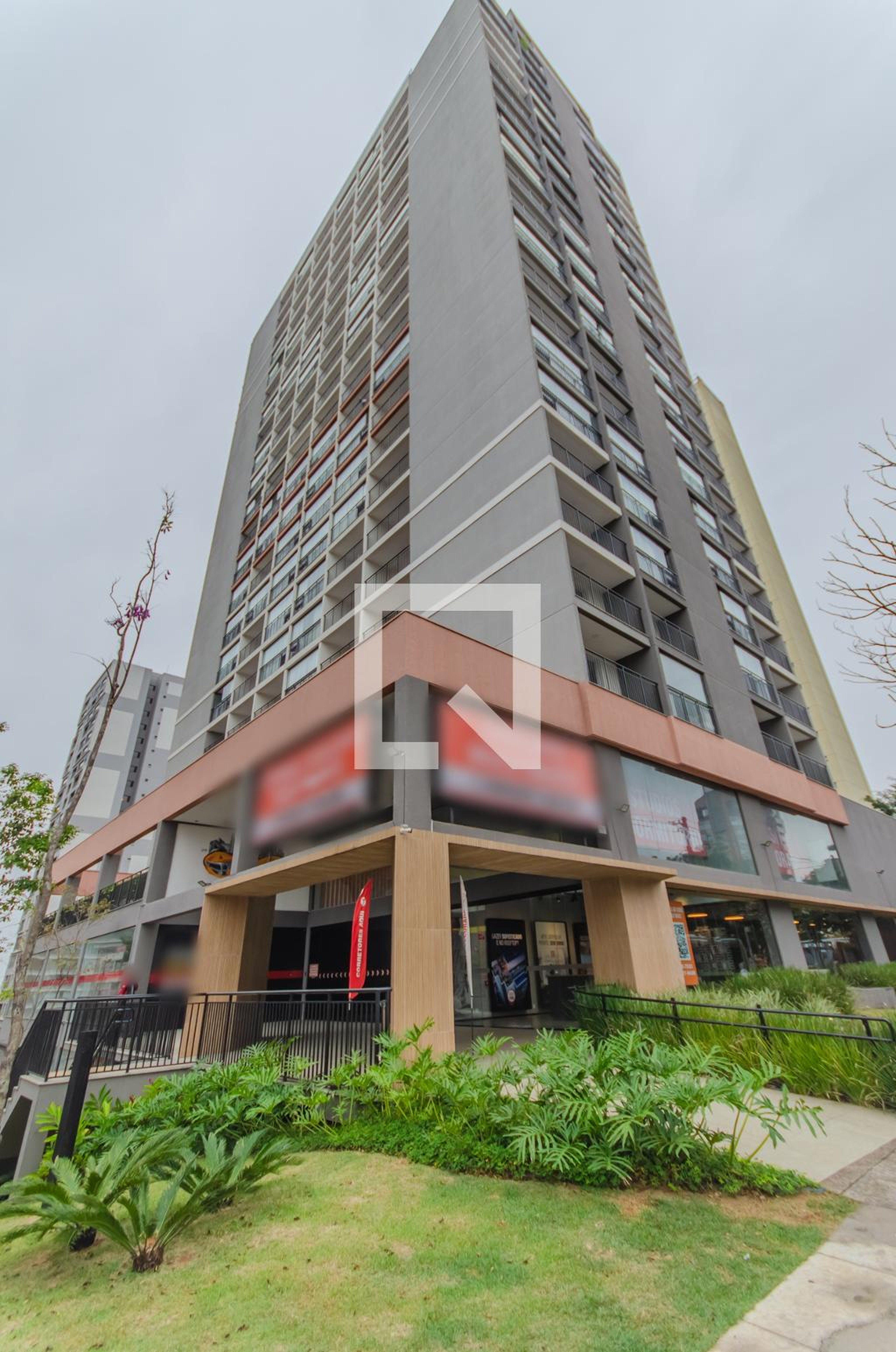 Fachada Condomínio em Rua Vergueiro, 2543