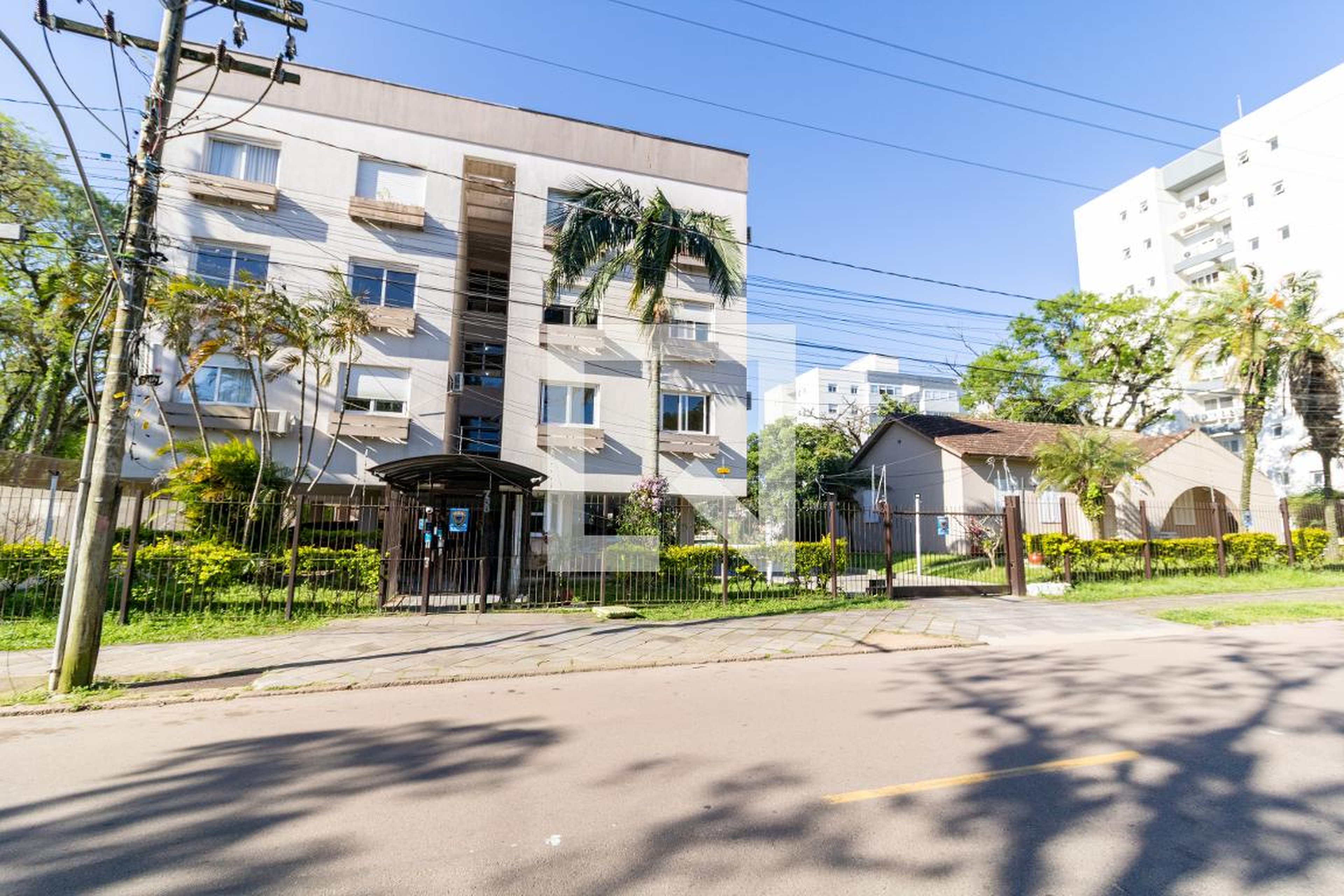 Fachada Condomínio Jardim das Paineiras