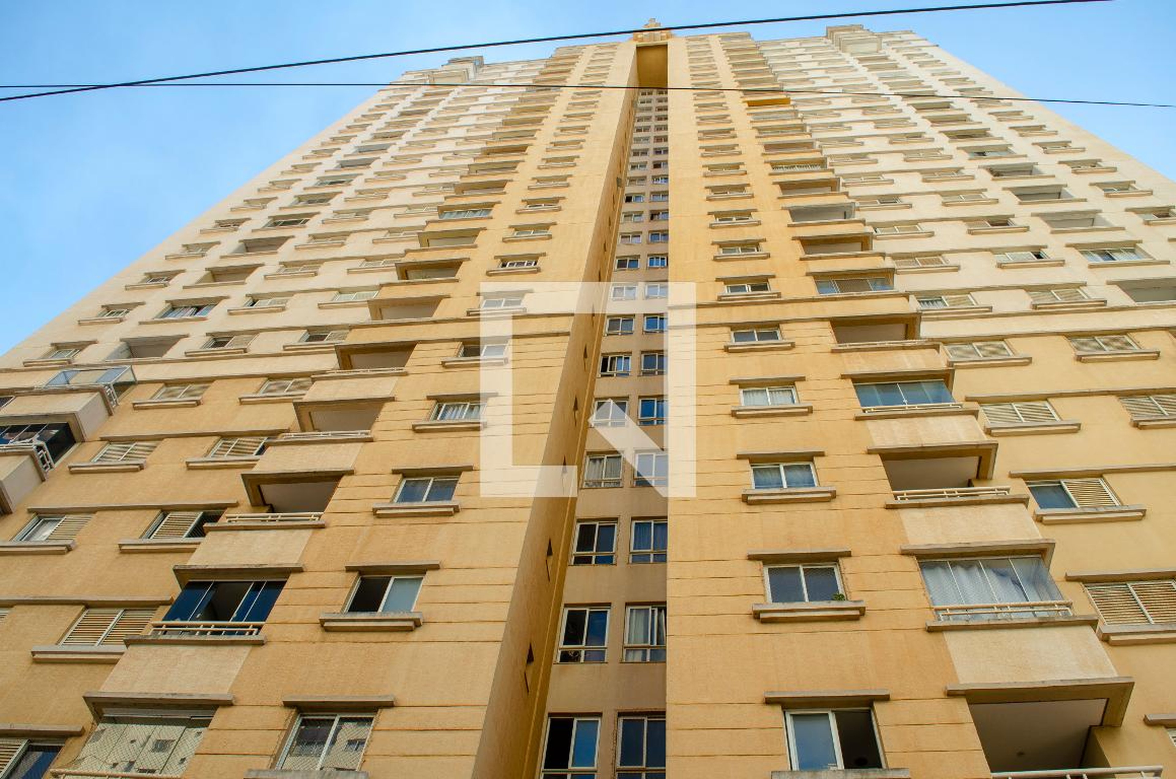 Fachada Condomínio em Avenida Engenheiro Eurico Viana, 155