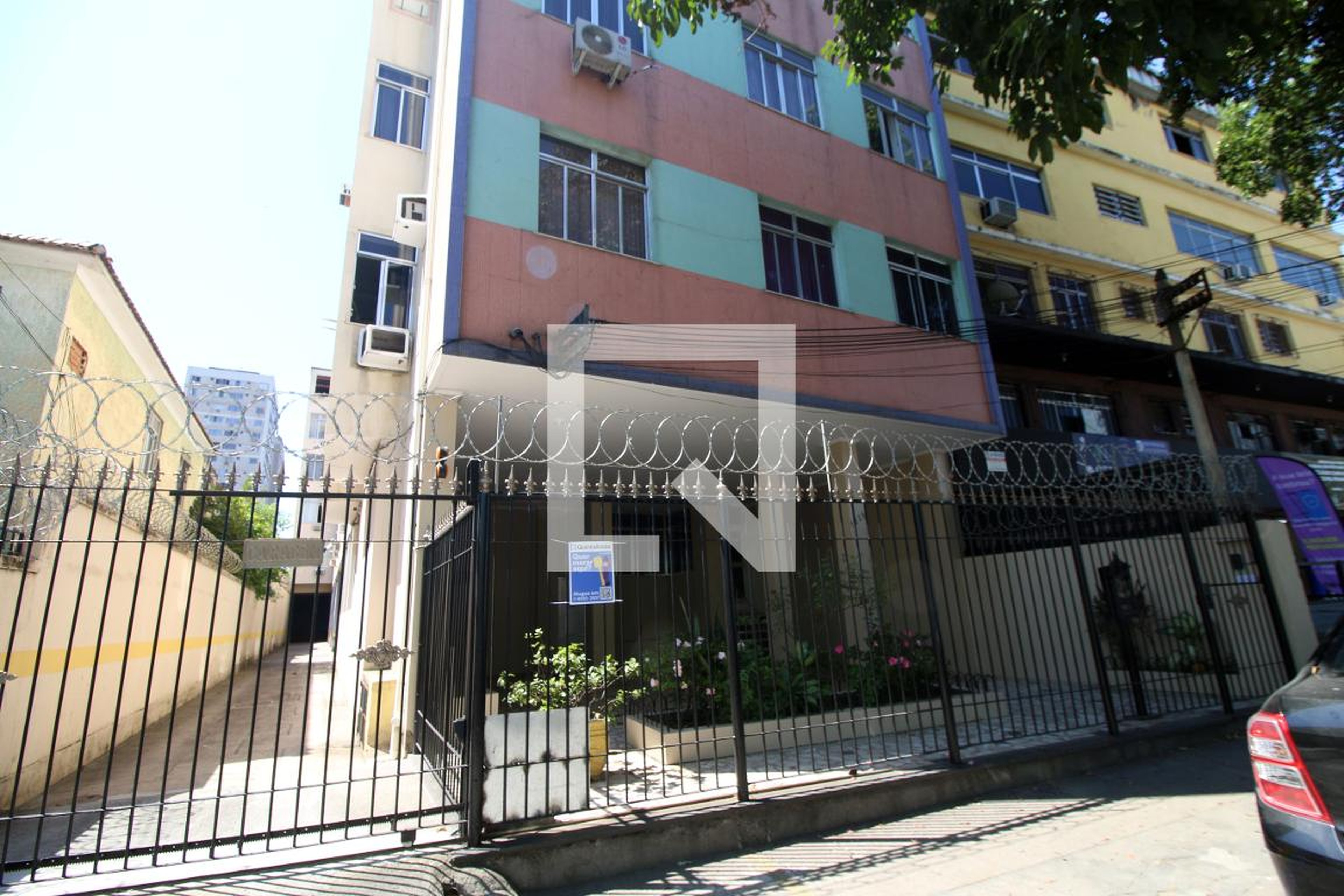 Fachada do Prédio Condomínio Montevidéu