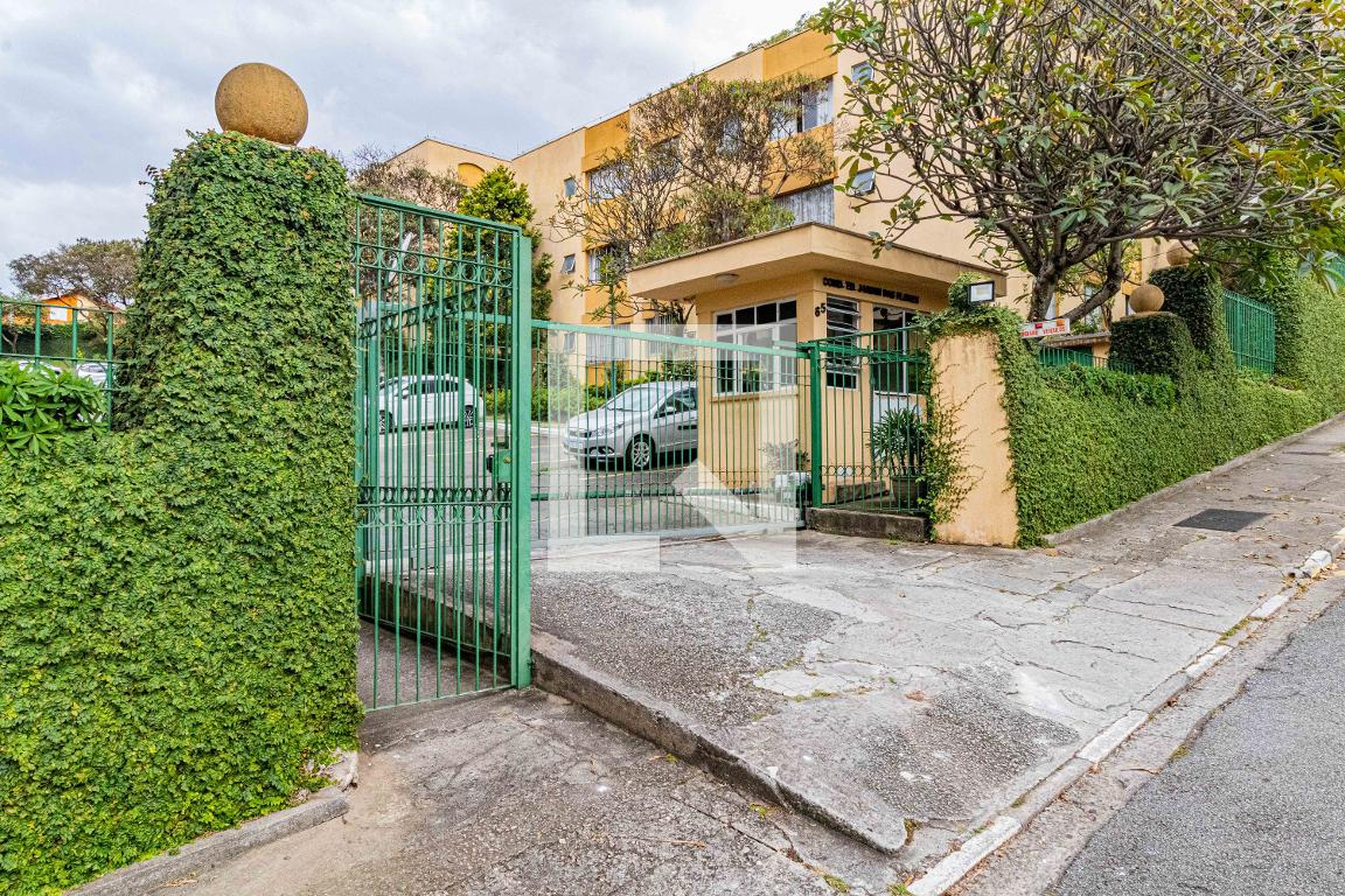 Fachada Condomínio Jardim das Flores